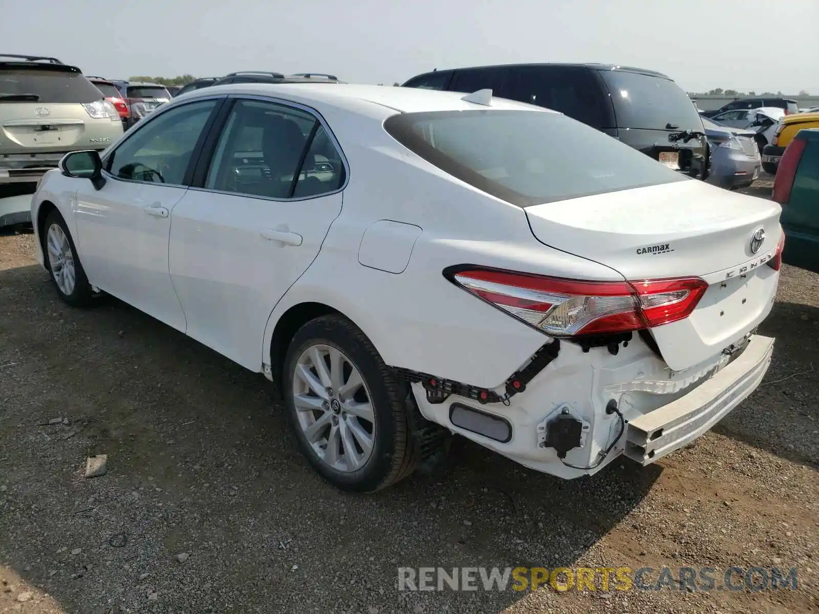 3 Фотография поврежденного автомобиля 4T1B11HK6KU847694 TOYOTA CAMRY 2019