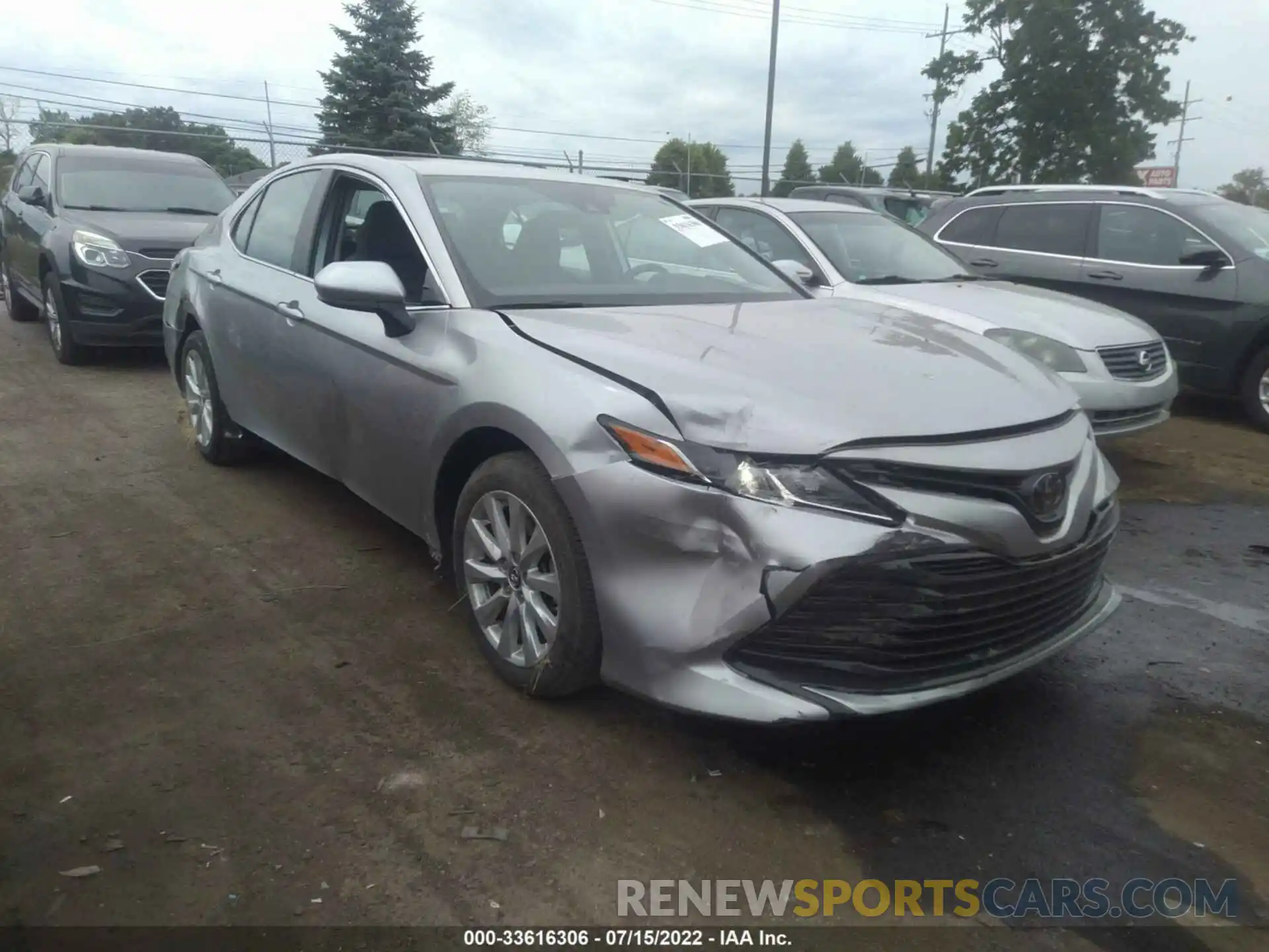 1 Photograph of a damaged car 4T1B11HK6KU848599 TOYOTA CAMRY 2019