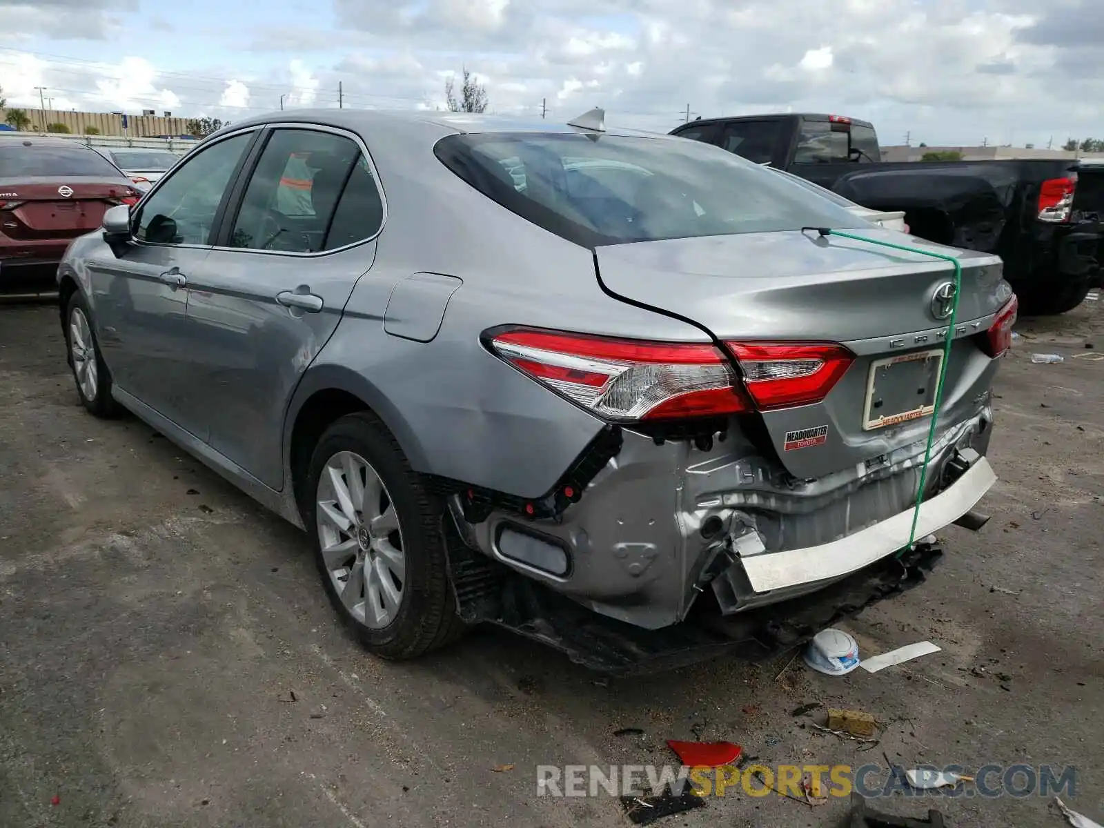 3 Photograph of a damaged car 4T1B11HK6KU848733 TOYOTA CAMRY 2019