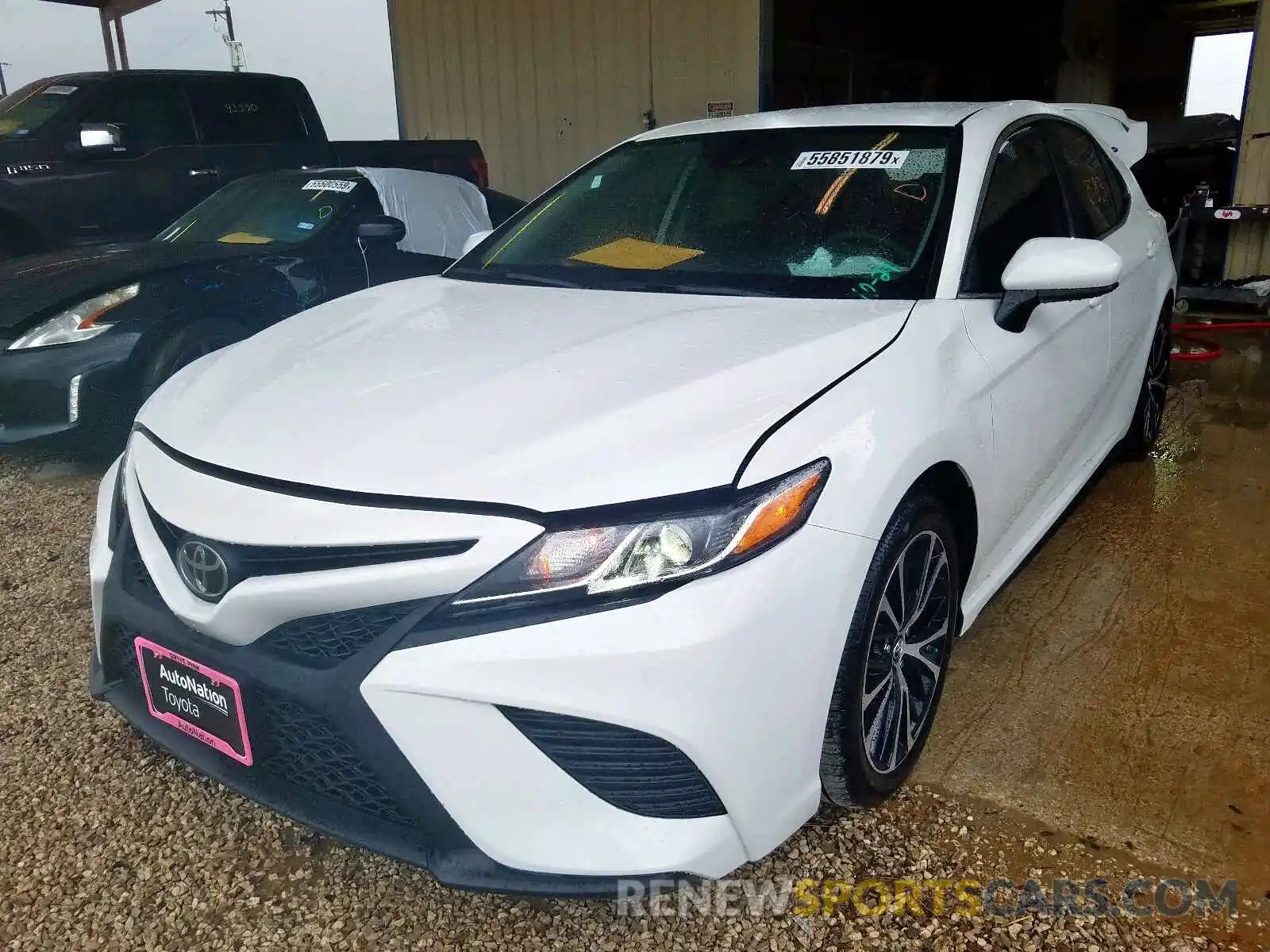 2 Photograph of a damaged car 4T1B11HK6KU849834 TOYOTA CAMRY 2019