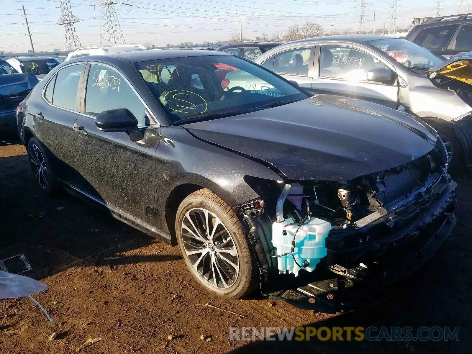 1 Photograph of a damaged car 4T1B11HK6KU850689 TOYOTA CAMRY 2019