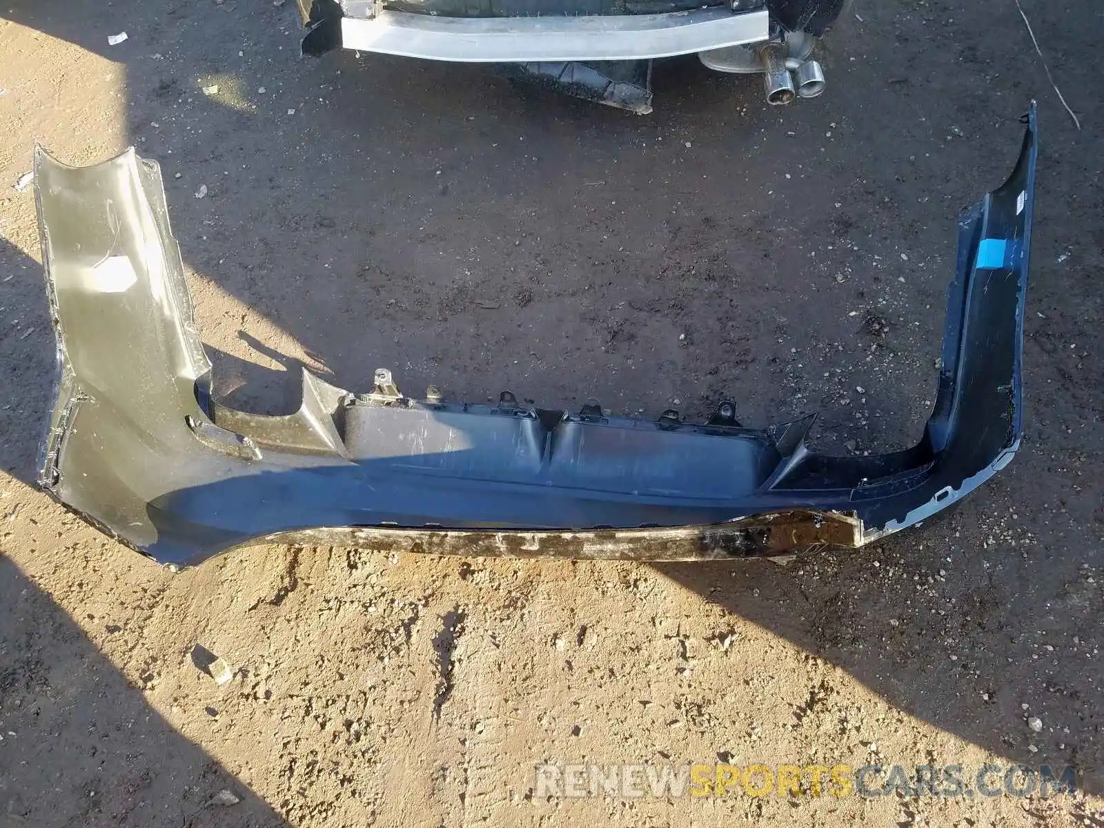 9 Photograph of a damaged car 4T1B11HK6KU850689 TOYOTA CAMRY 2019