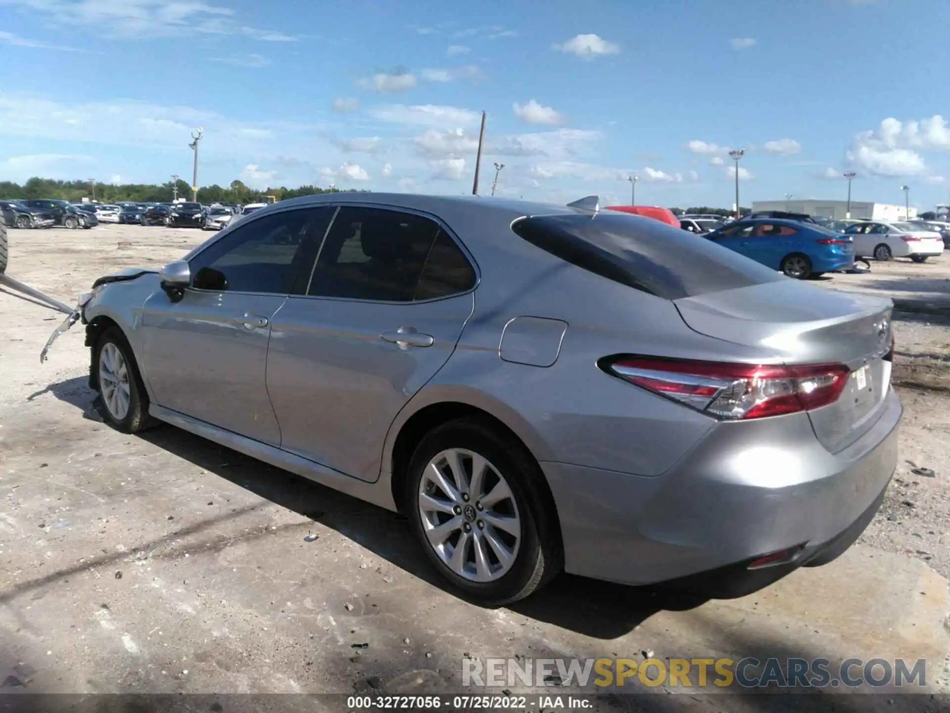 3 Photograph of a damaged car 4T1B11HK6KU855018 TOYOTA CAMRY 2019