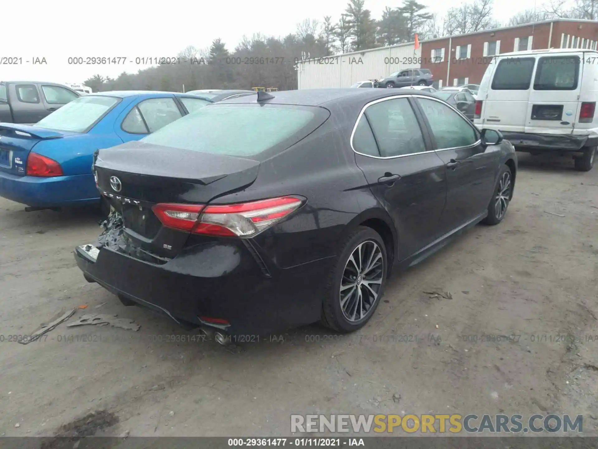 4 Photograph of a damaged car 4T1B11HK7KU161826 TOYOTA CAMRY 2019