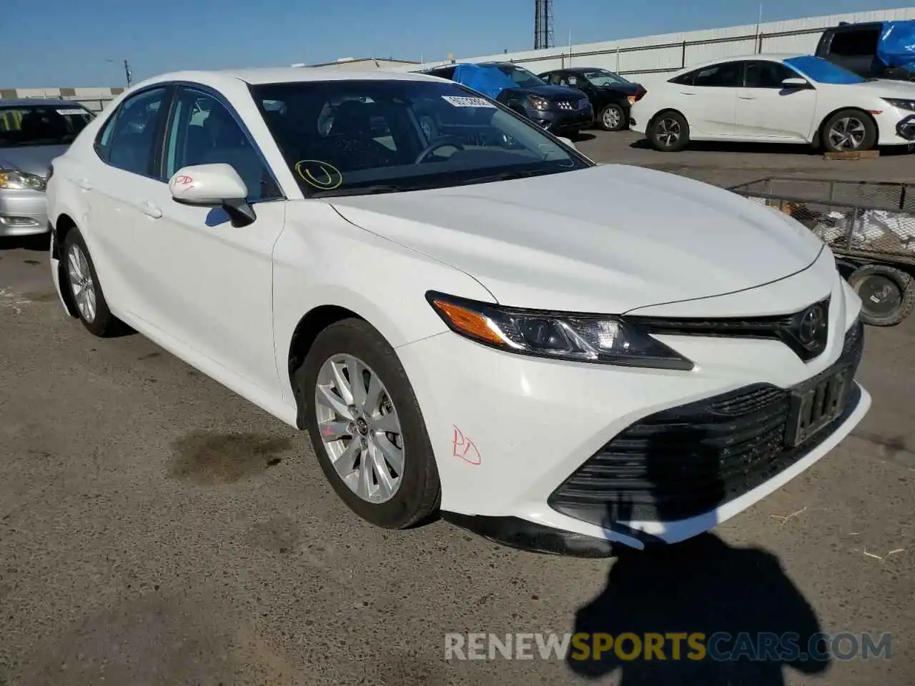 1 Photograph of a damaged car 4T1B11HK7KU164032 TOYOTA CAMRY 2019