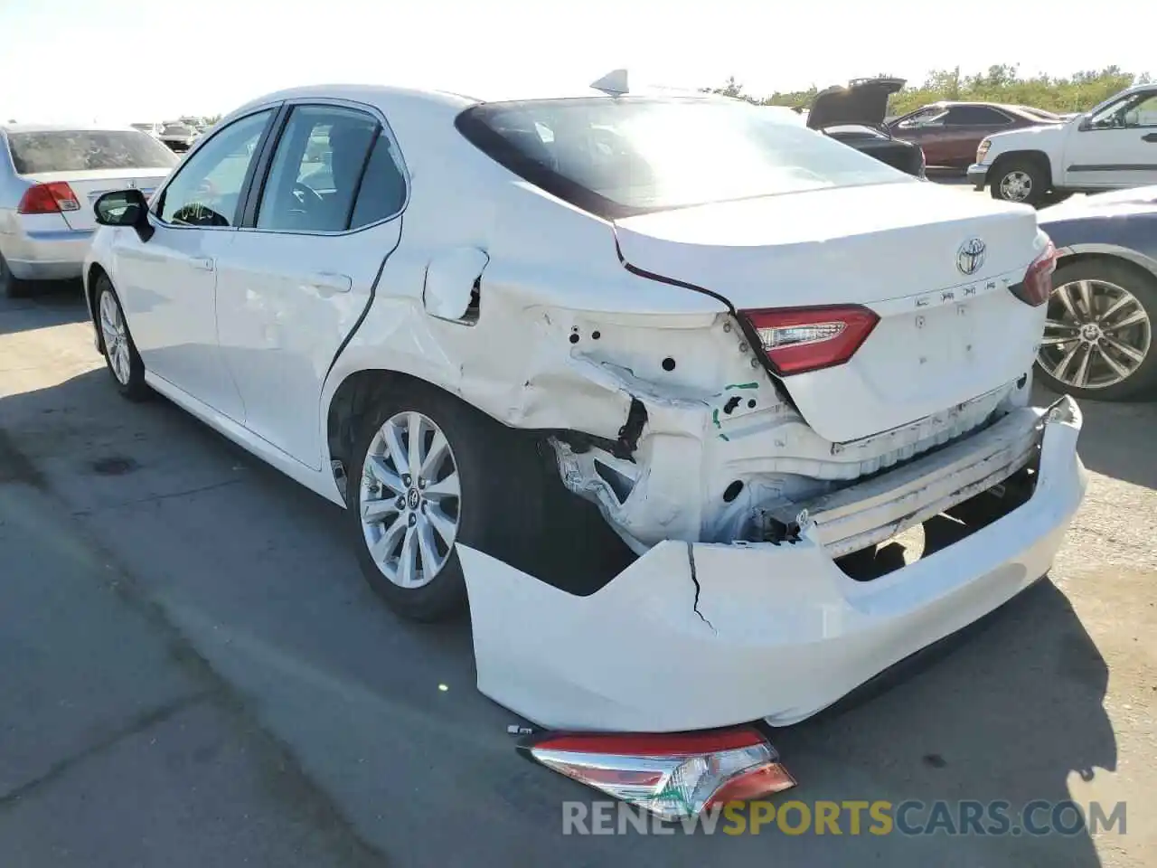 3 Photograph of a damaged car 4T1B11HK7KU164032 TOYOTA CAMRY 2019