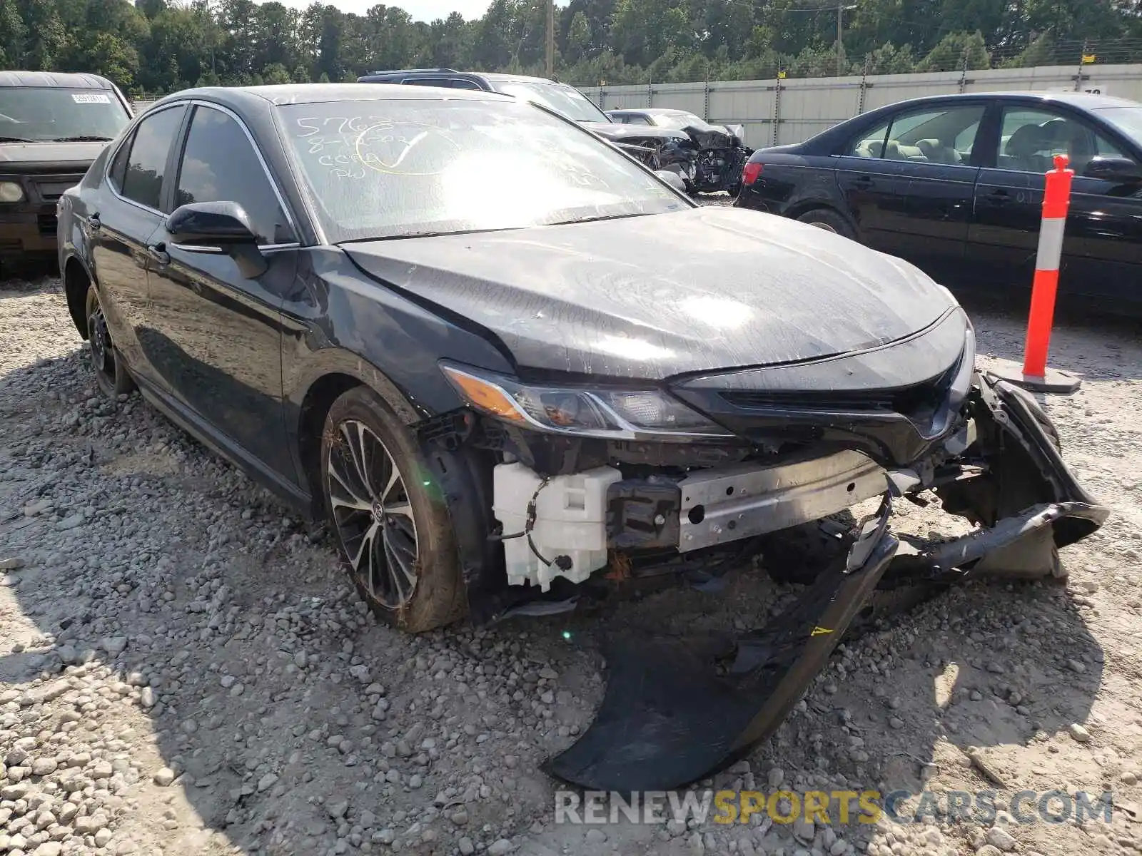 1 Photograph of a damaged car 4T1B11HK7KU165763 TOYOTA CAMRY 2019