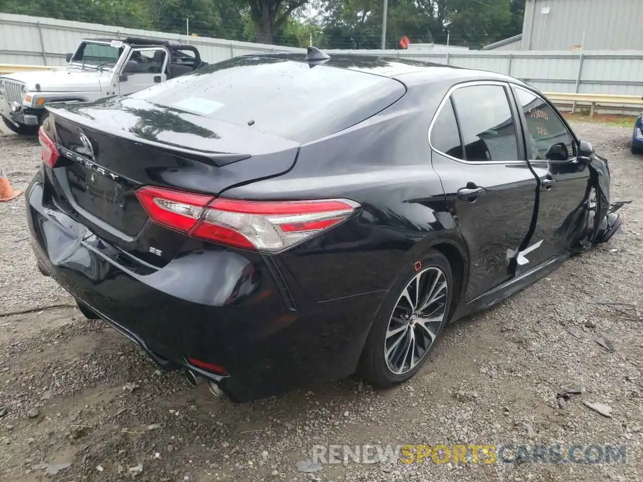 4 Фотография поврежденного автомобиля 4T1B11HK7KU167254 TOYOTA CAMRY 2019