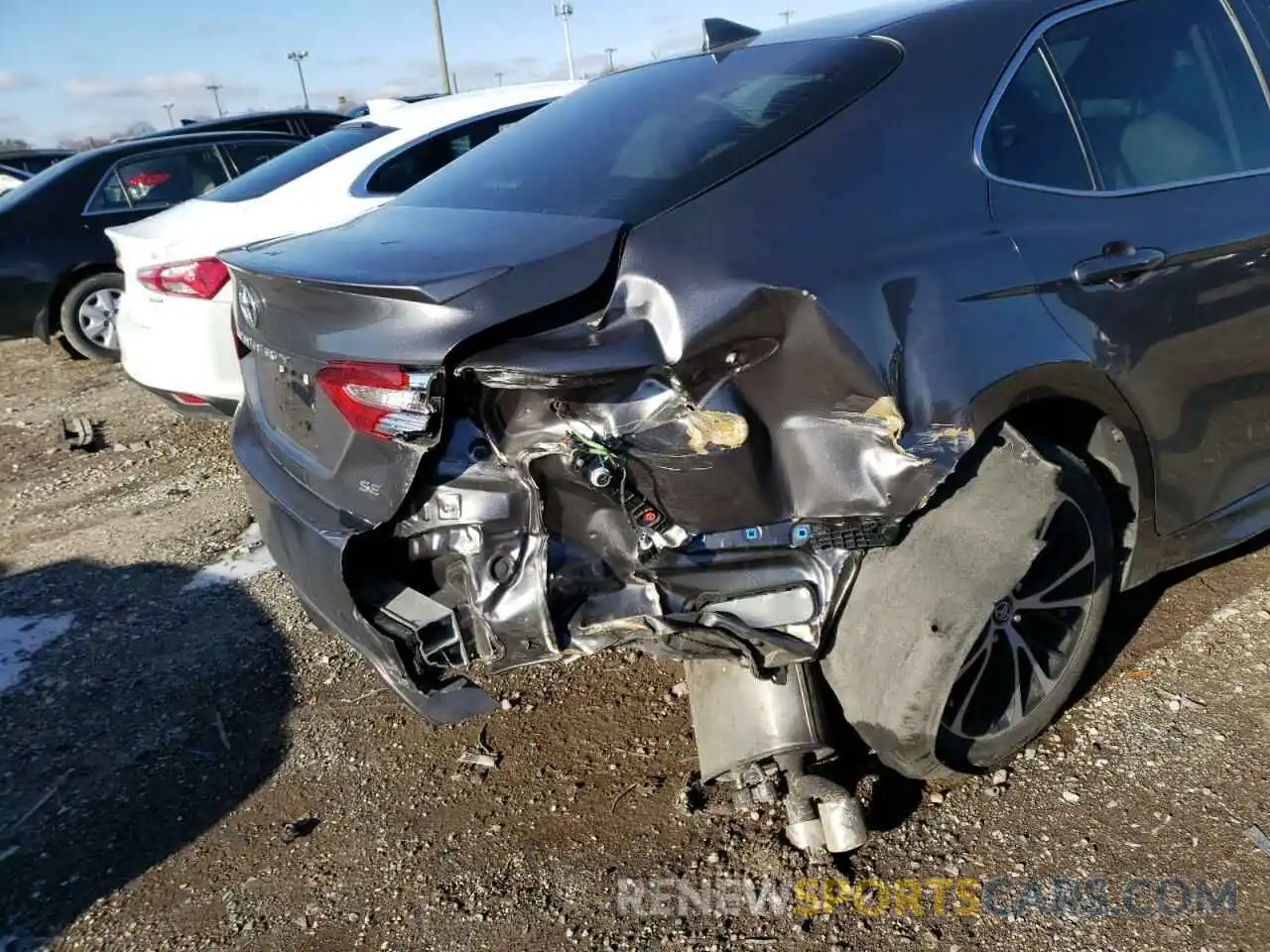 9 Photograph of a damaged car 4T1B11HK7KU172308 TOYOTA CAMRY 2019