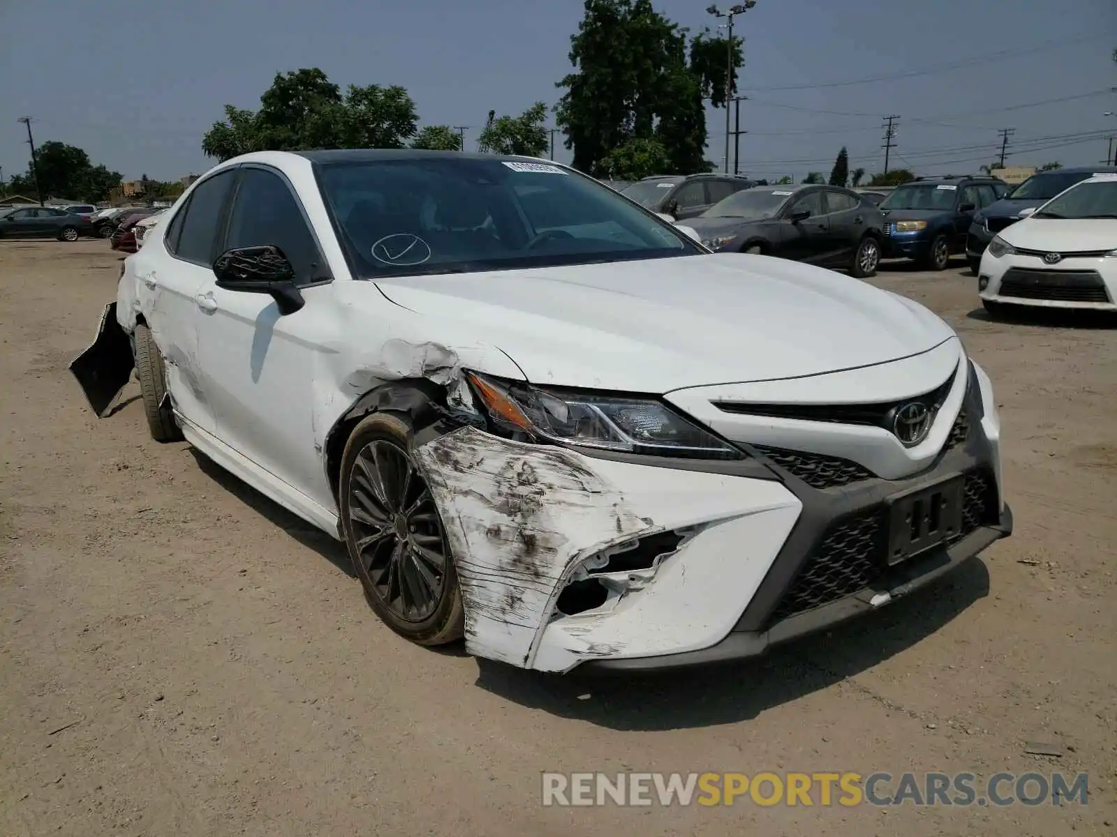 1 Photograph of a damaged car 4T1B11HK7KU174012 TOYOTA CAMRY 2019