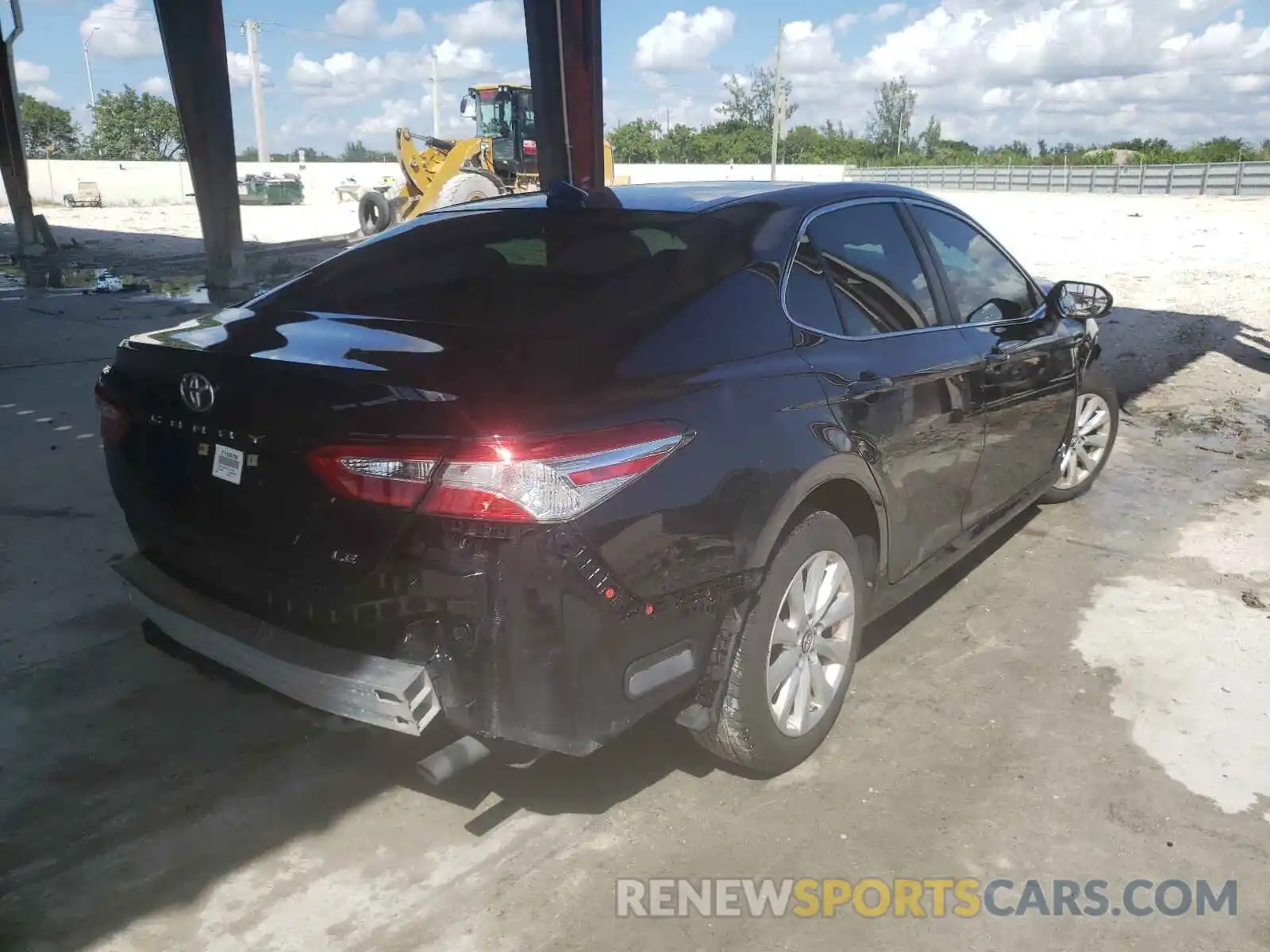 4 Photograph of a damaged car 4T1B11HK7KU174284 TOYOTA CAMRY 2019