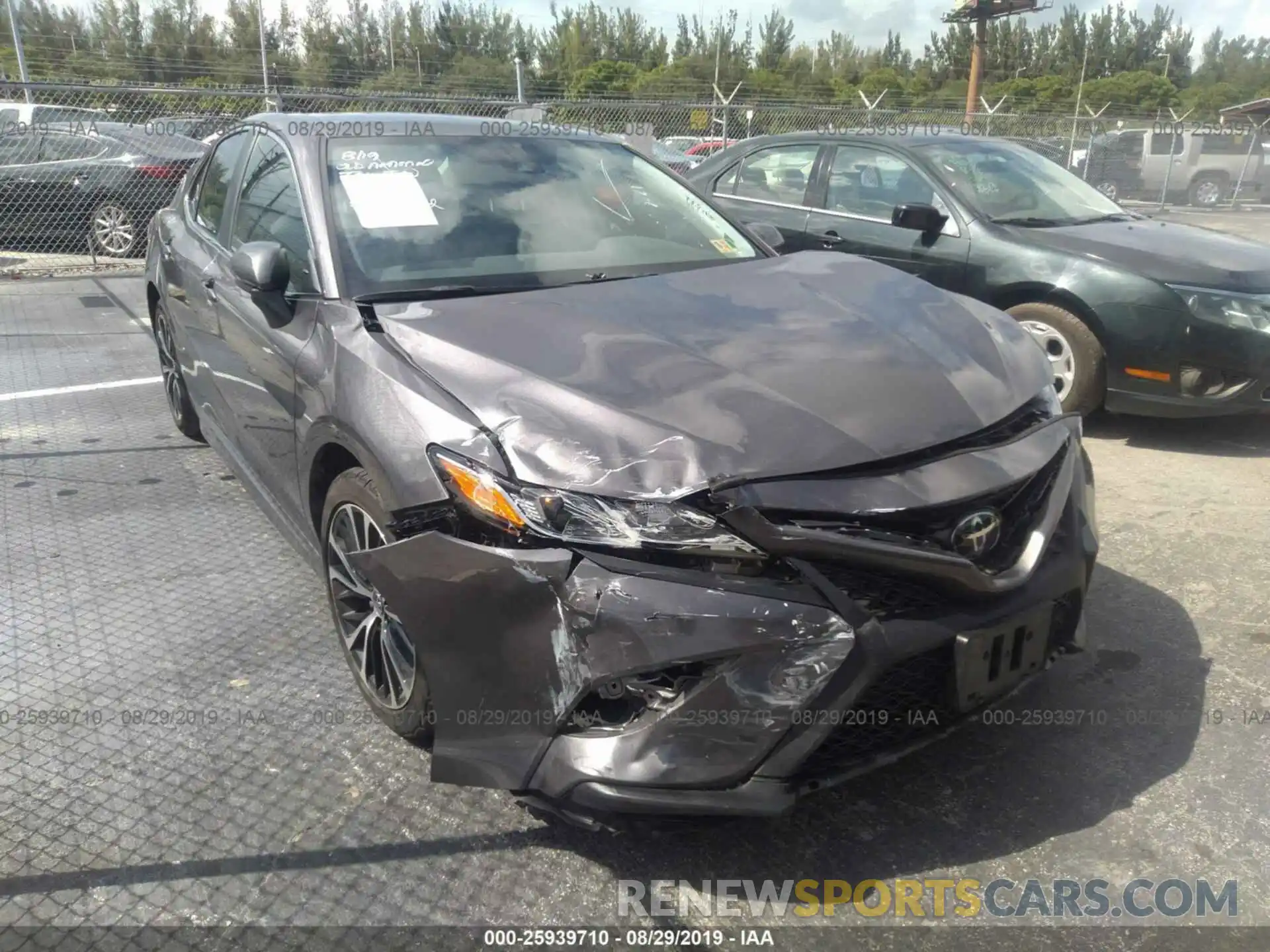 1 Photograph of a damaged car 4T1B11HK7KU176360 TOYOTA CAMRY 2019