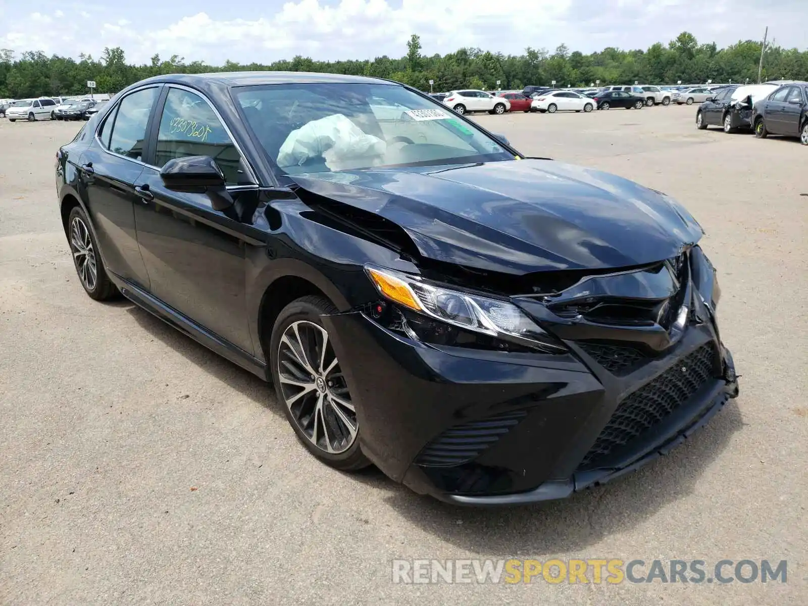 1 Photograph of a damaged car 4T1B11HK7KU177718 TOYOTA CAMRY 2019