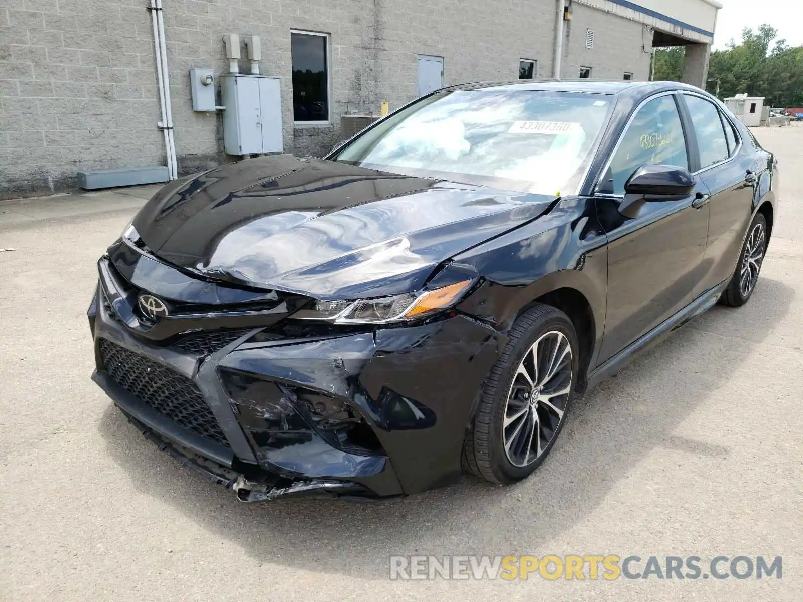 2 Photograph of a damaged car 4T1B11HK7KU177718 TOYOTA CAMRY 2019