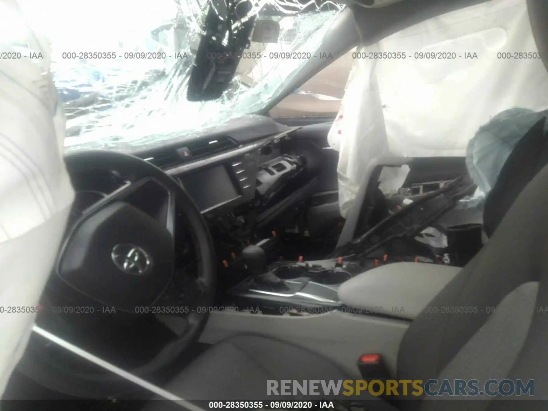 5 Photograph of a damaged car 4T1B11HK7KU183745 TOYOTA CAMRY 2019