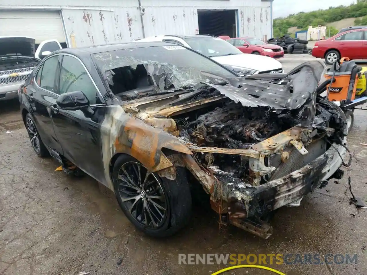 1 Photograph of a damaged car 4T1B11HK7KU183972 TOYOTA CAMRY 2019