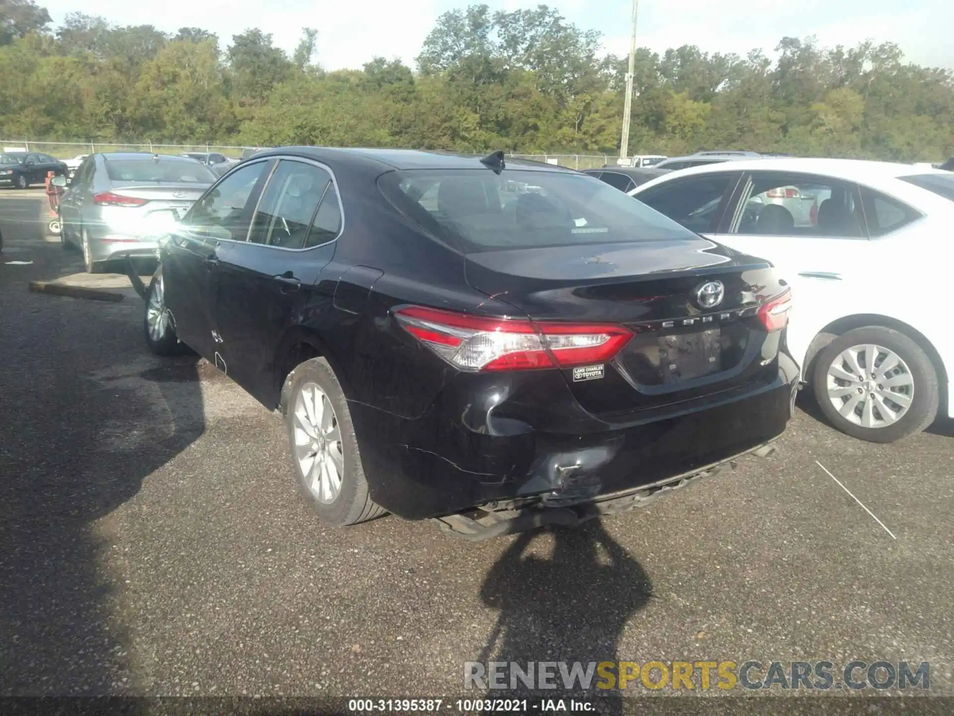 3 Photograph of a damaged car 4T1B11HK7KU187441 TOYOTA CAMRY 2019