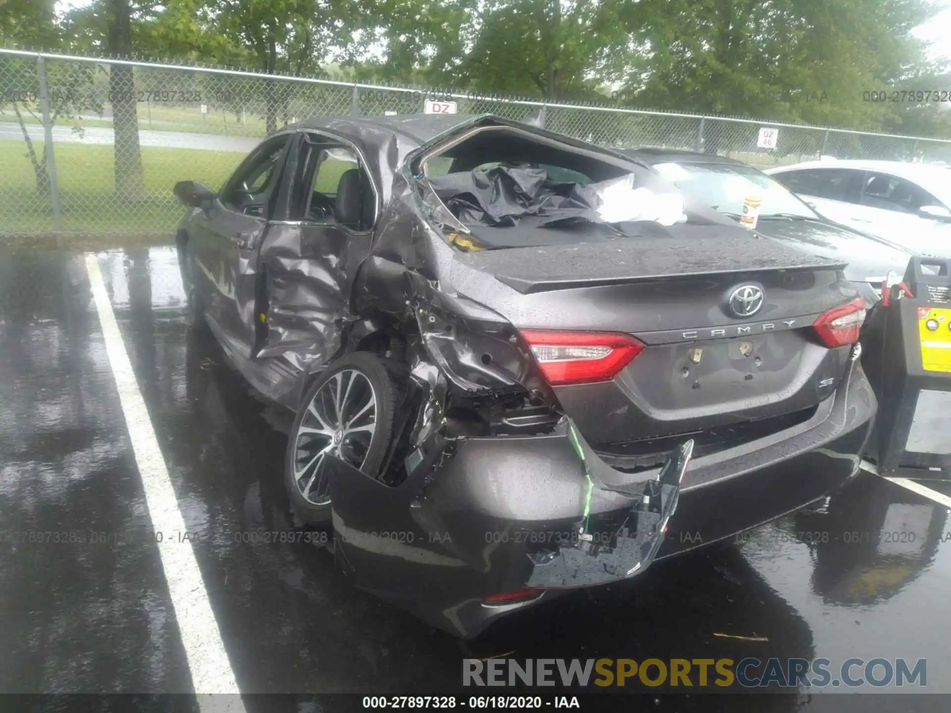 3 Photograph of a damaged car 4T1B11HK7KU187889 TOYOTA CAMRY 2019