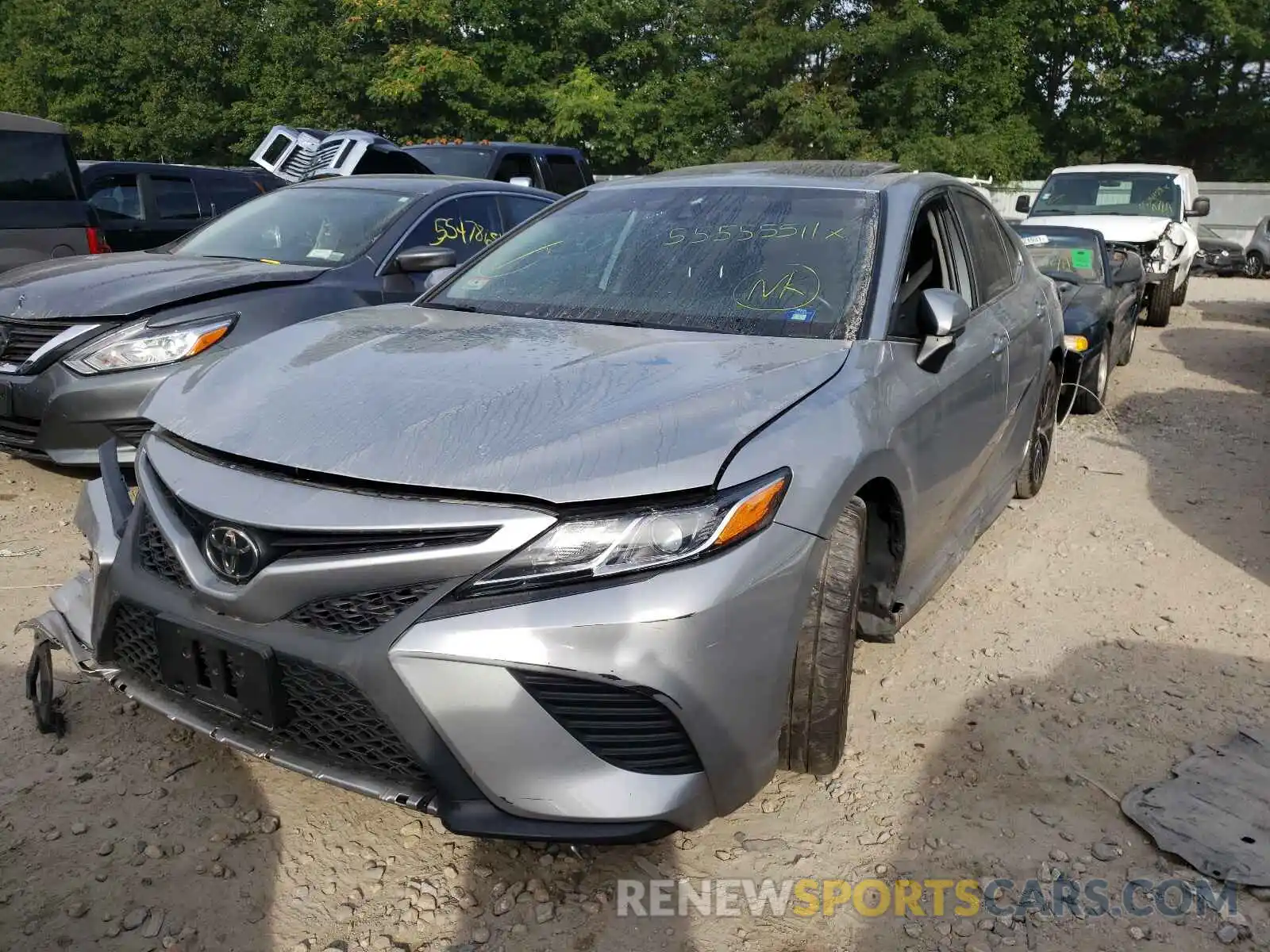 2 Photograph of a damaged car 4T1B11HK7KU190601 TOYOTA CAMRY 2019