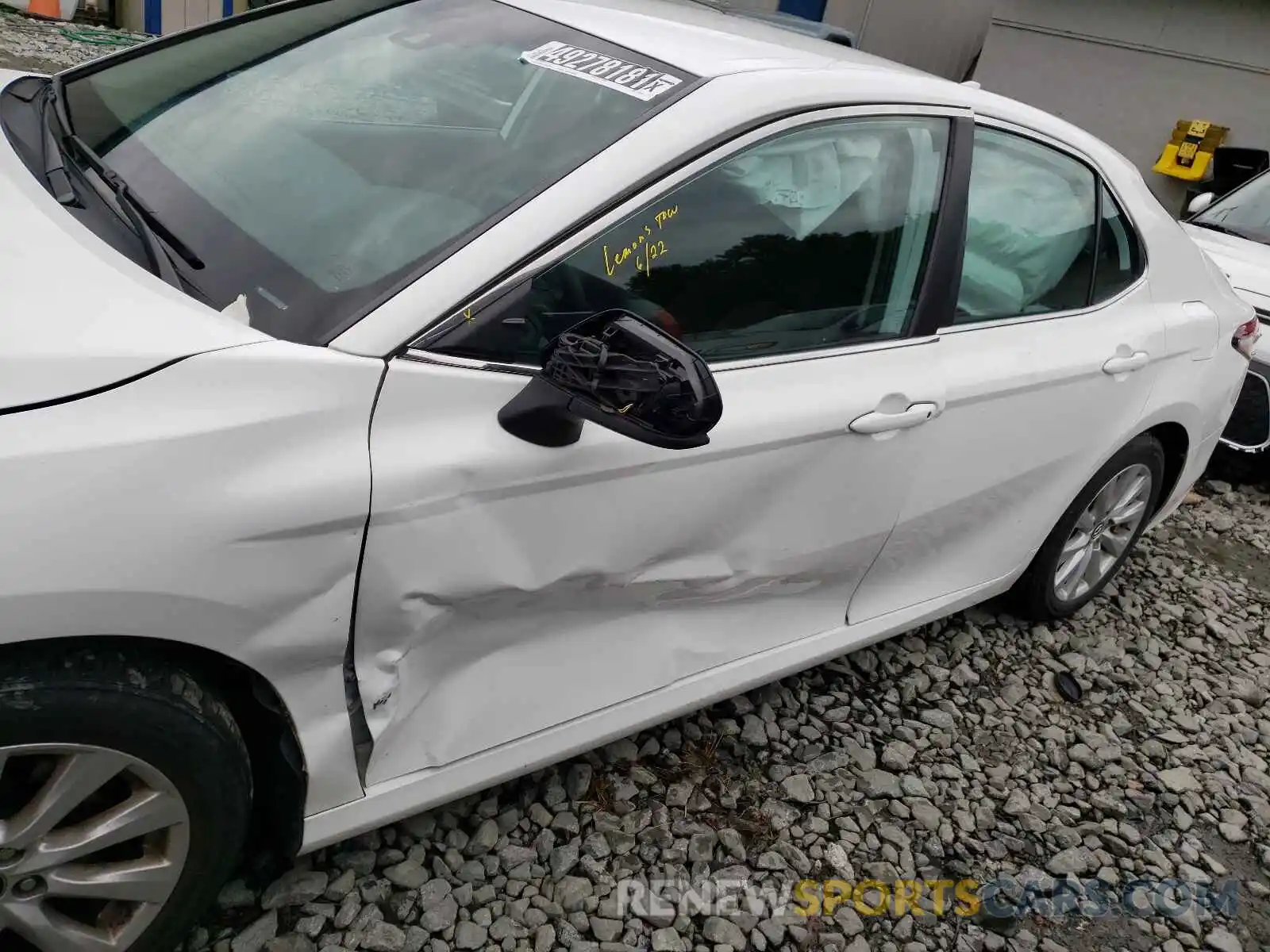 9 Photograph of a damaged car 4T1B11HK7KU193028 TOYOTA CAMRY 2019