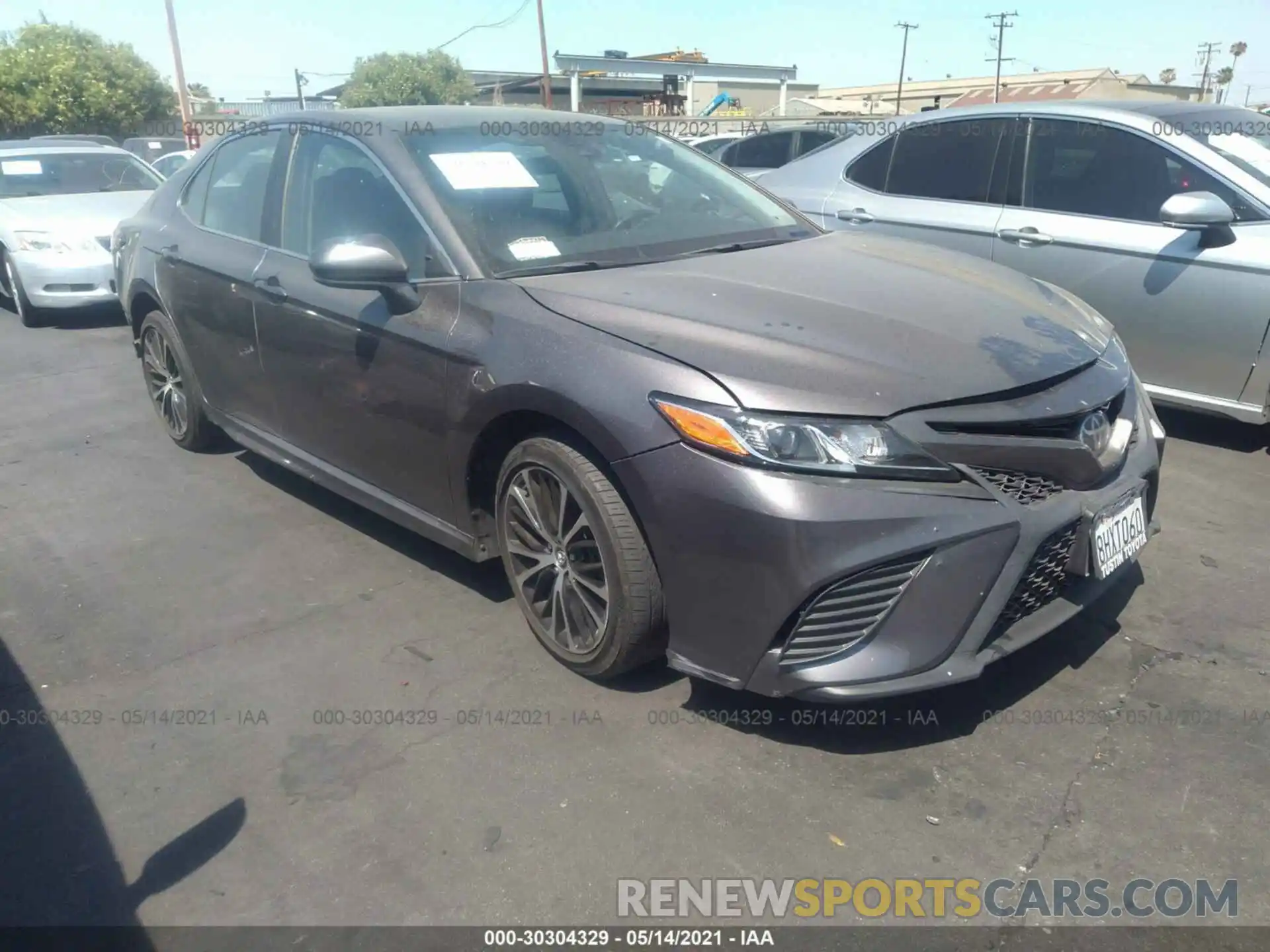 1 Photograph of a damaged car 4T1B11HK7KU193370 TOYOTA CAMRY 2019