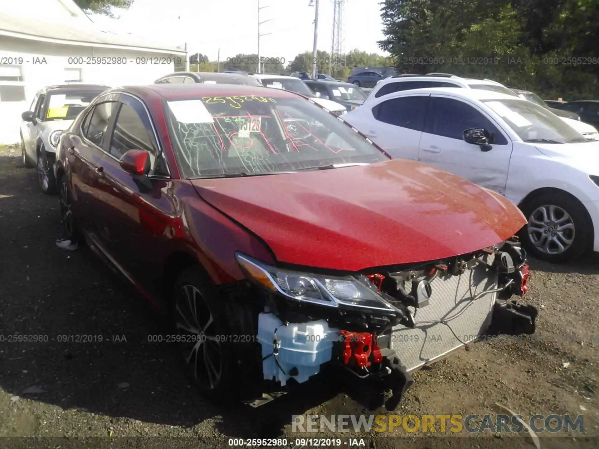 1 Photograph of a damaged car 4T1B11HK7KU194289 TOYOTA CAMRY 2019