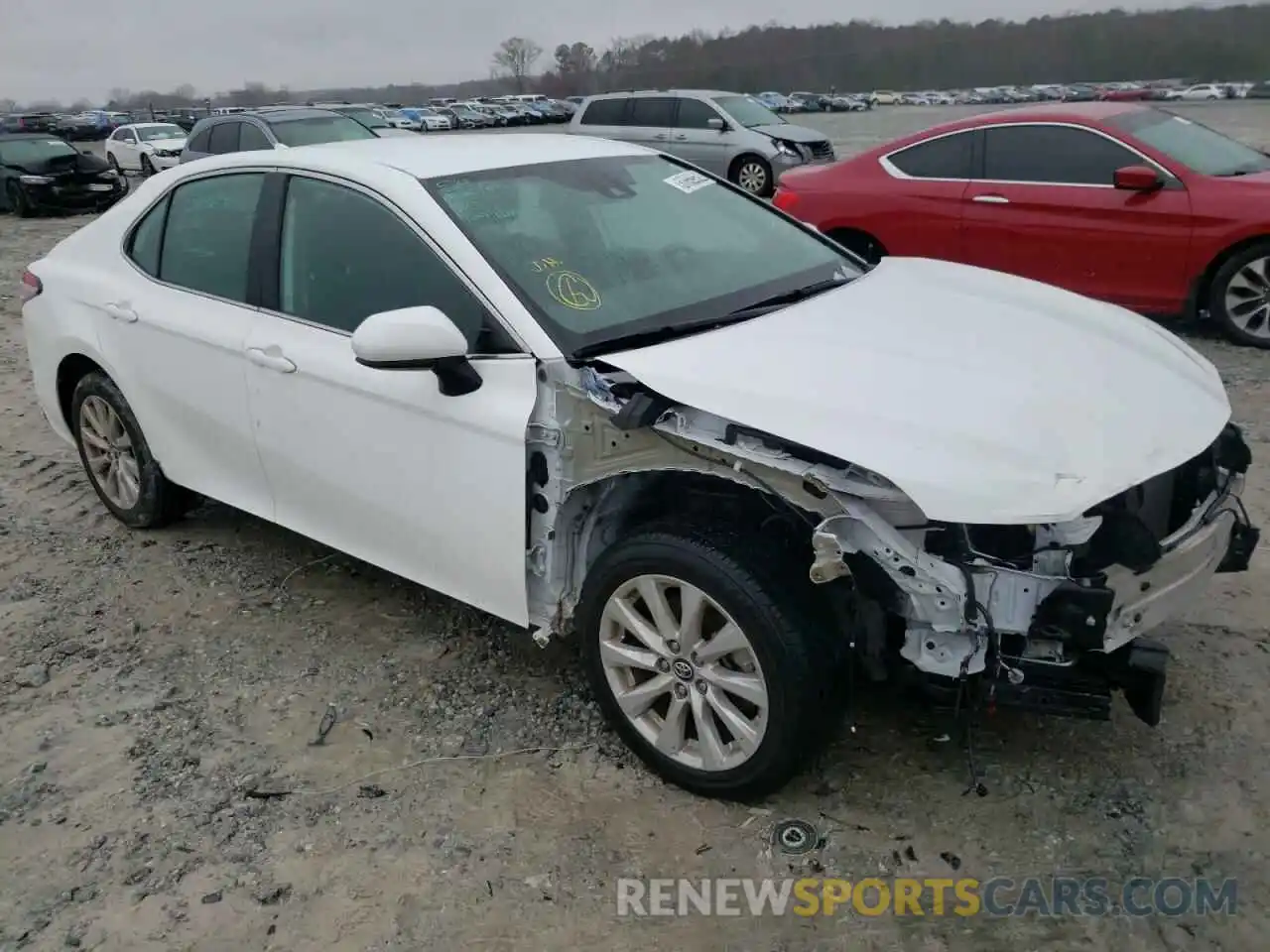 1 Photograph of a damaged car 4T1B11HK7KU194924 TOYOTA CAMRY 2019