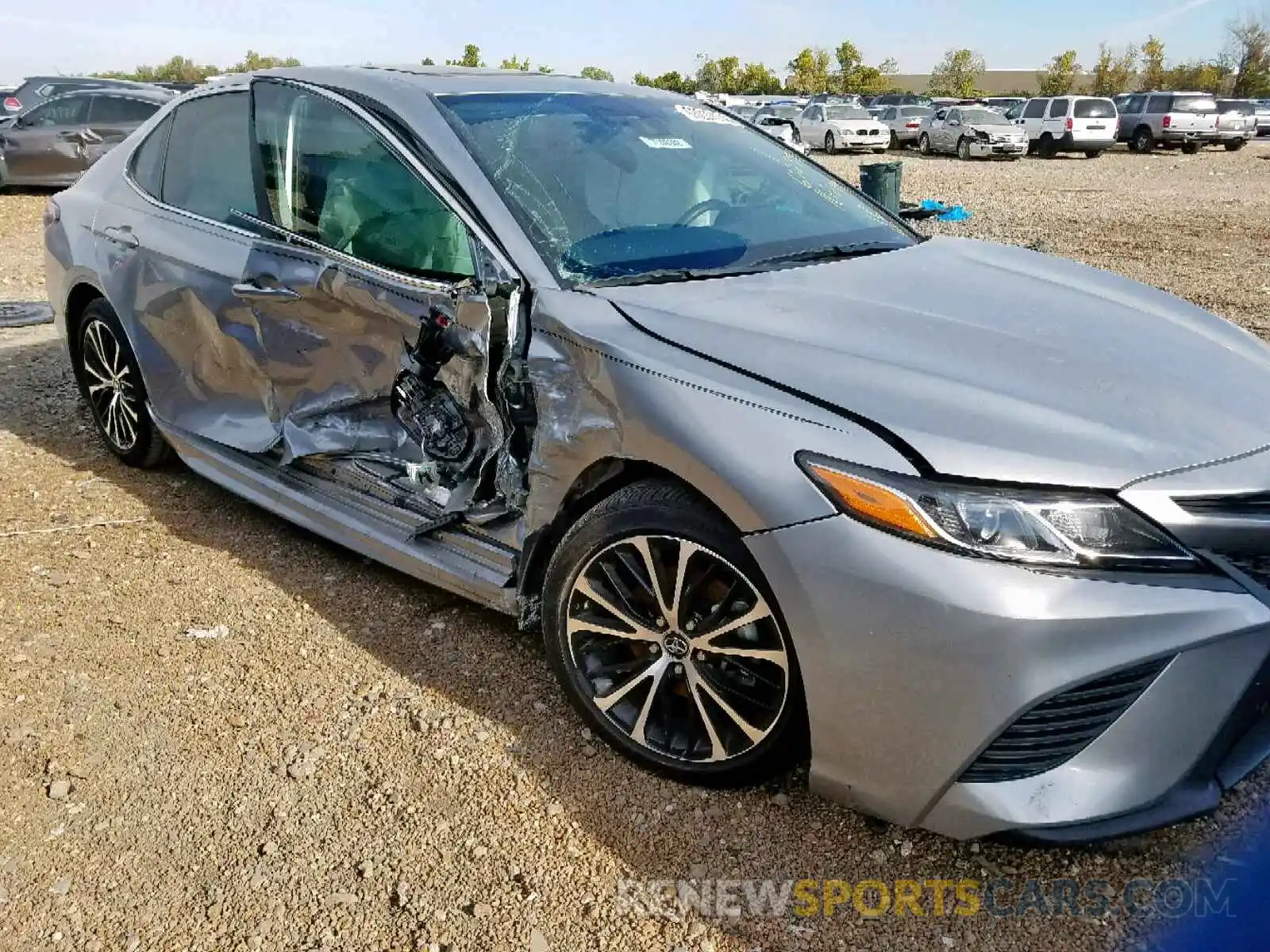 9 Photograph of a damaged car 4T1B11HK7KU195121 TOYOTA CAMRY 2019