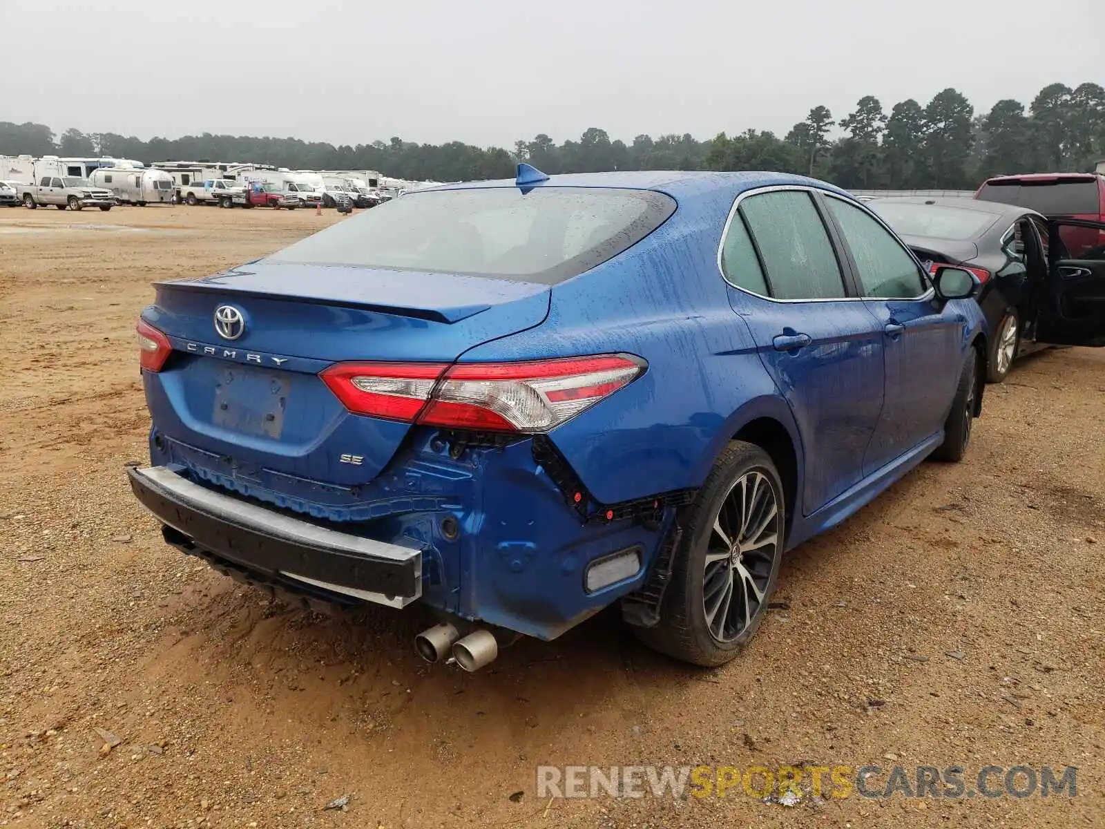 4 Photograph of a damaged car 4T1B11HK7KU196429 TOYOTA CAMRY 2019