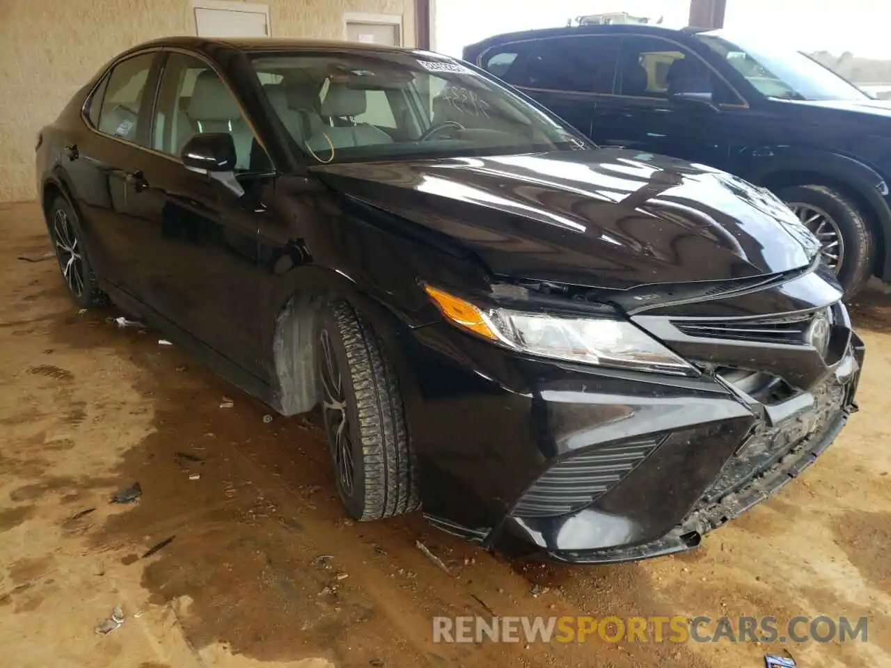 1 Photograph of a damaged car 4T1B11HK7KU197242 TOYOTA CAMRY 2019