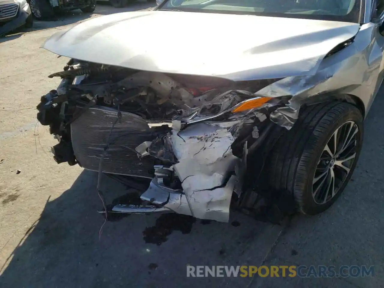 9 Photograph of a damaged car 4T1B11HK7KU198682 TOYOTA CAMRY 2019