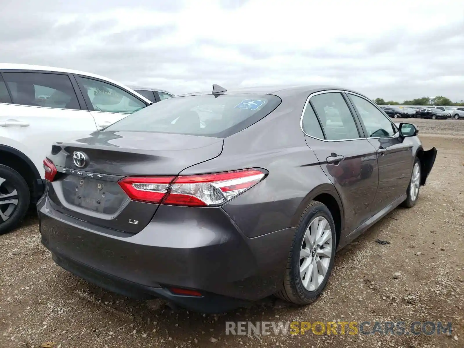 4 Photograph of a damaged car 4T1B11HK7KU199041 TOYOTA CAMRY 2019