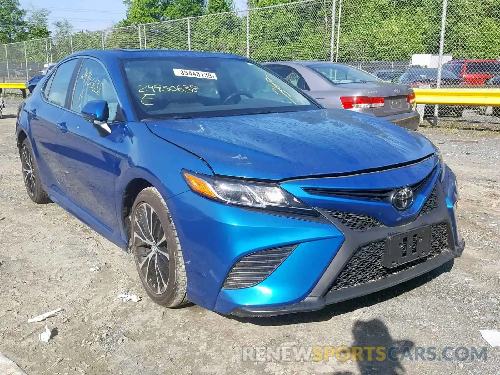 1 Photograph of a damaged car 4T1B11HK7KU200060 TOYOTA CAMRY 2019