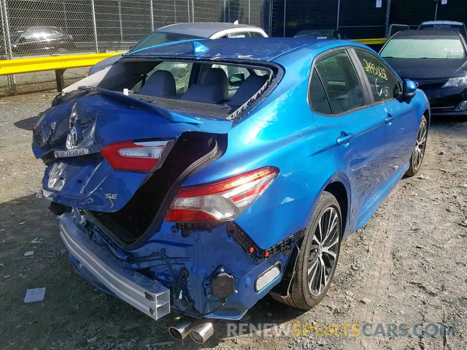 4 Photograph of a damaged car 4T1B11HK7KU200060 TOYOTA CAMRY 2019