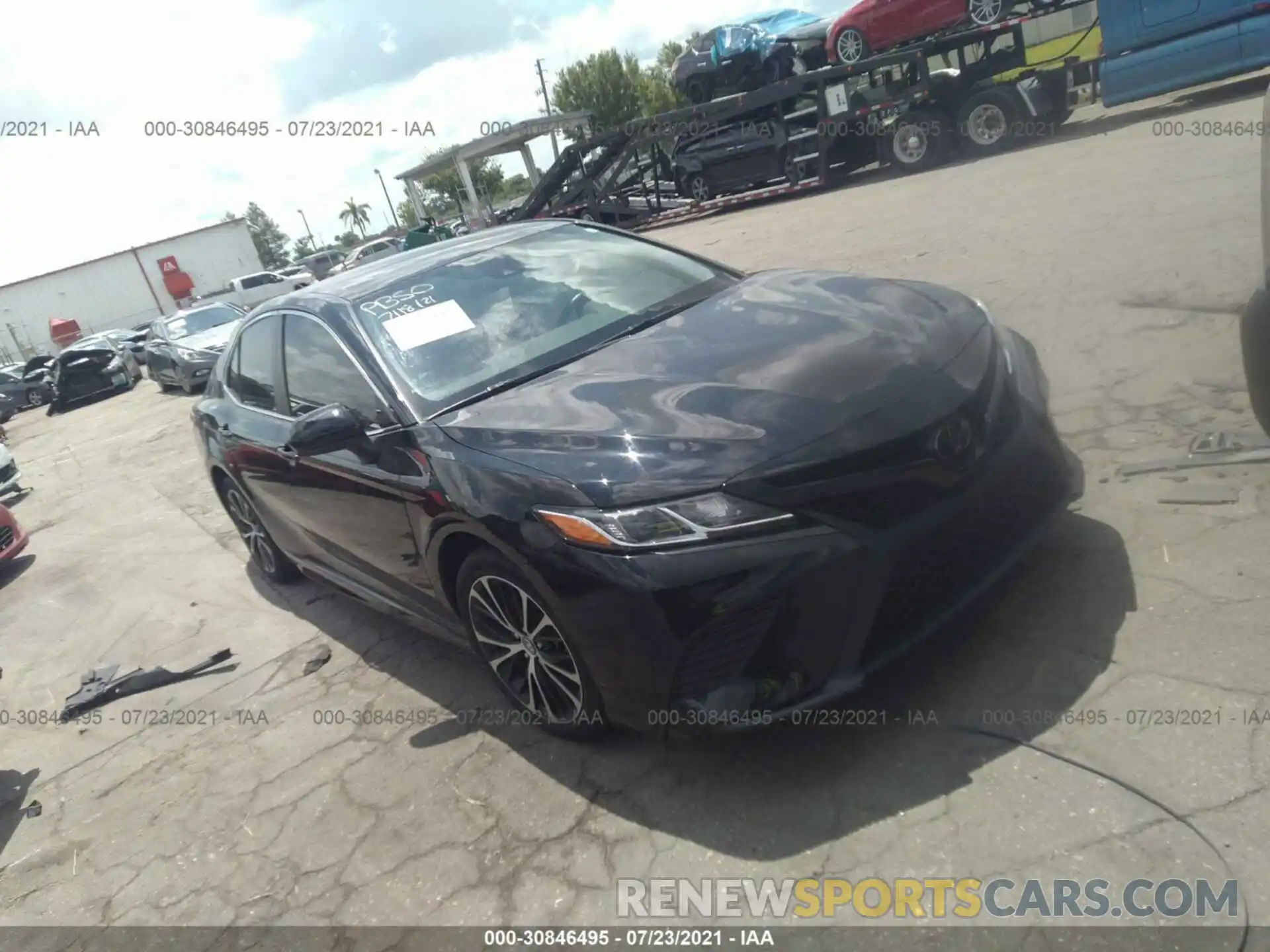 1 Photograph of a damaged car 4T1B11HK7KU200379 TOYOTA CAMRY 2019