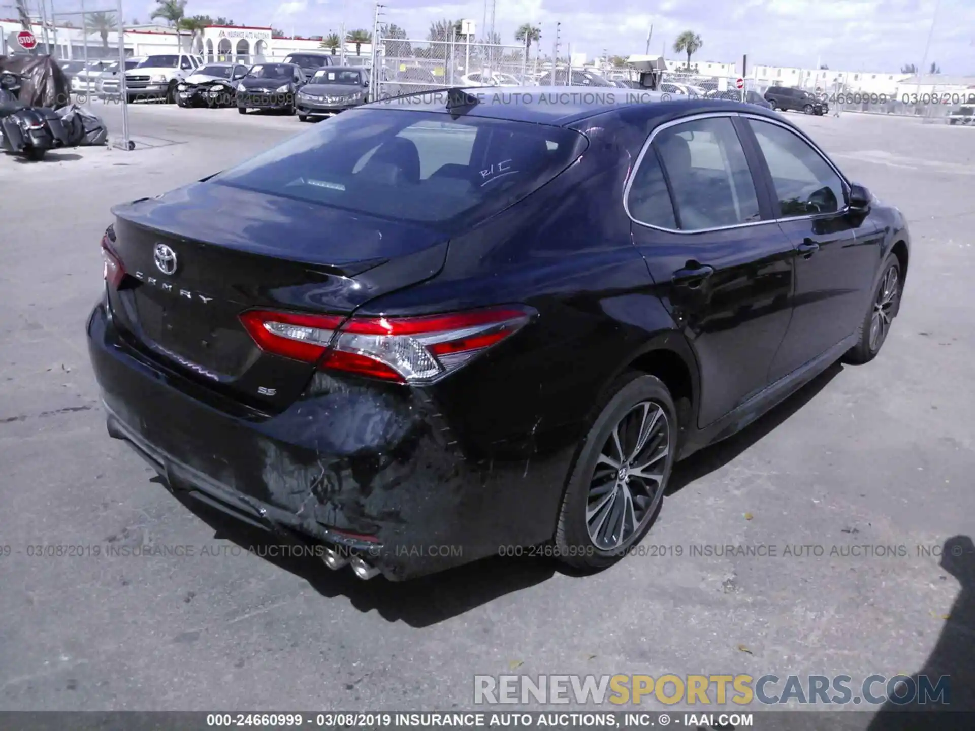 4 Photograph of a damaged car 4T1B11HK7KU202875 TOYOTA CAMRY 2019