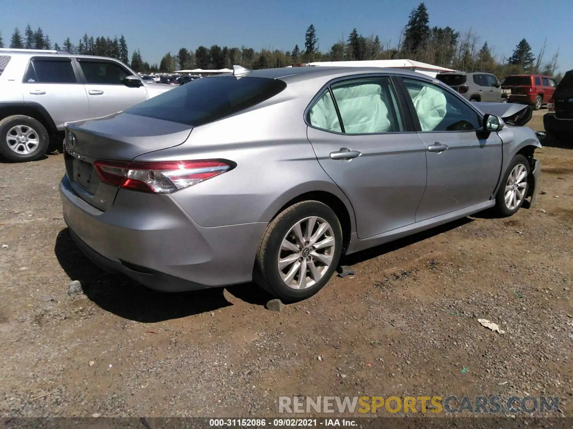 4 Фотография поврежденного автомобиля 4T1B11HK7KU204626 TOYOTA CAMRY 2019