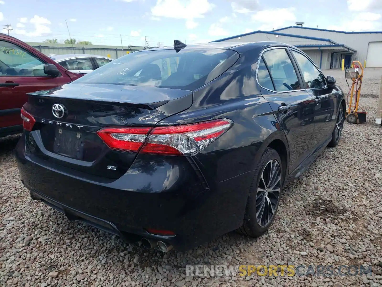 4 Photograph of a damaged car 4T1B11HK7KU205372 TOYOTA CAMRY 2019