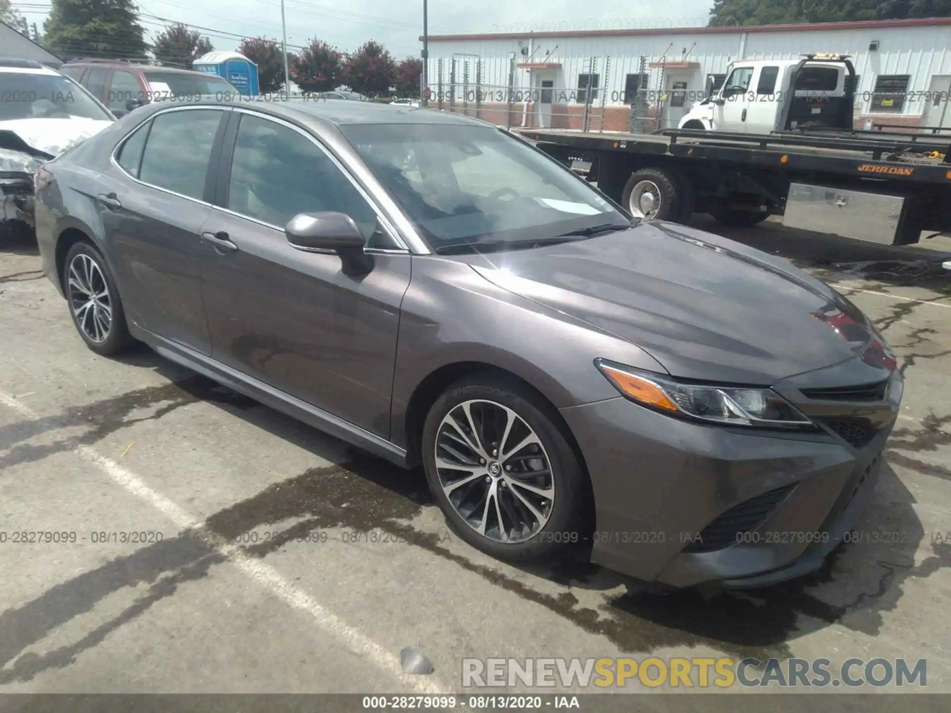 1 Photograph of a damaged car 4T1B11HK7KU205386 TOYOTA CAMRY 2019