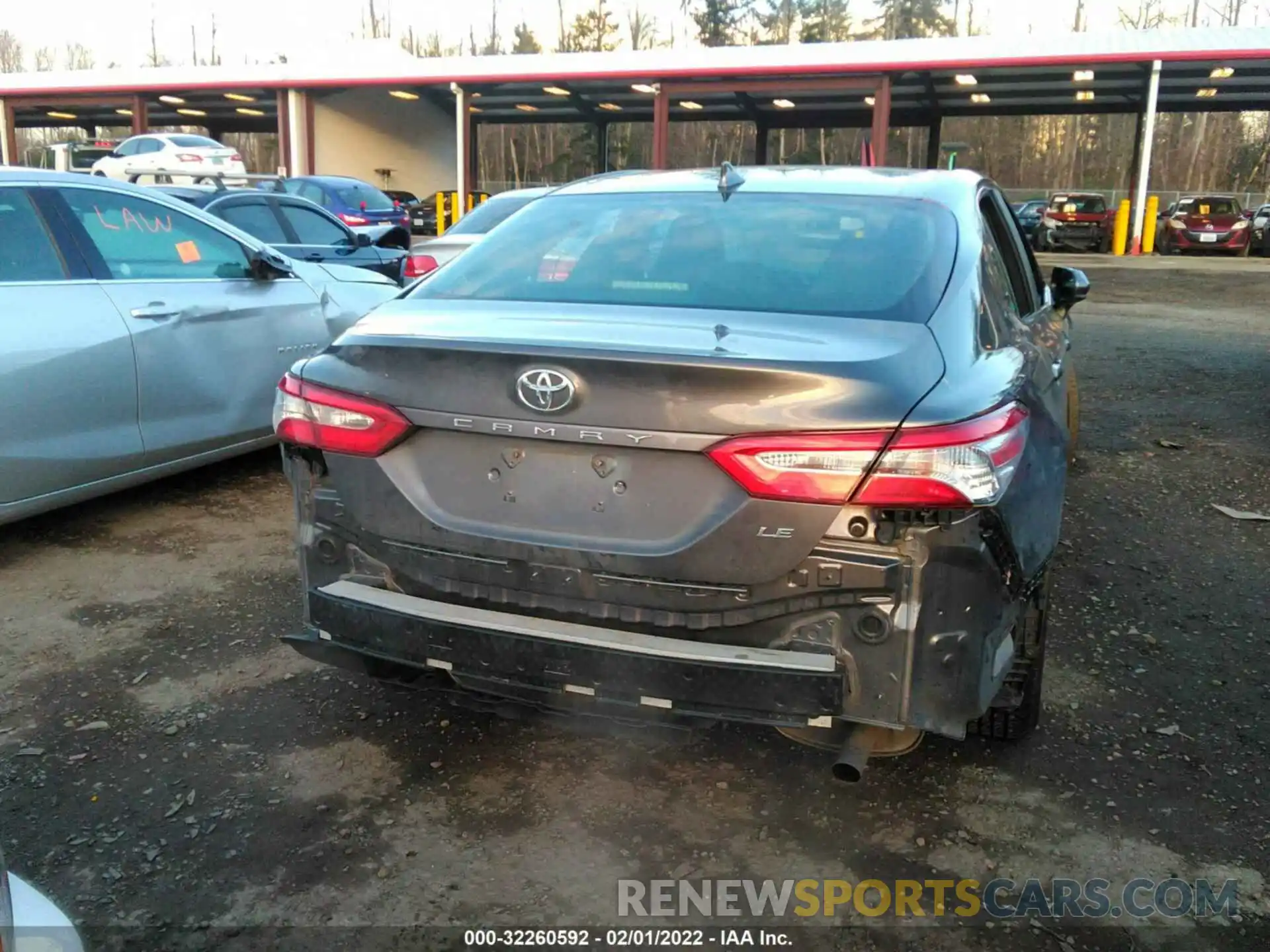 6 Photograph of a damaged car 4T1B11HK7KU205713 TOYOTA CAMRY 2019