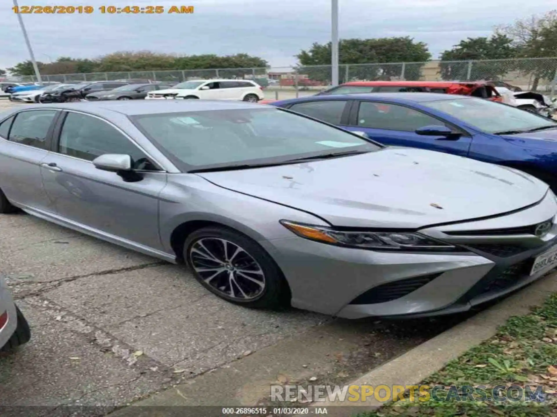 15 Photograph of a damaged car 4T1B11HK7KU206103 TOYOTA CAMRY 2019