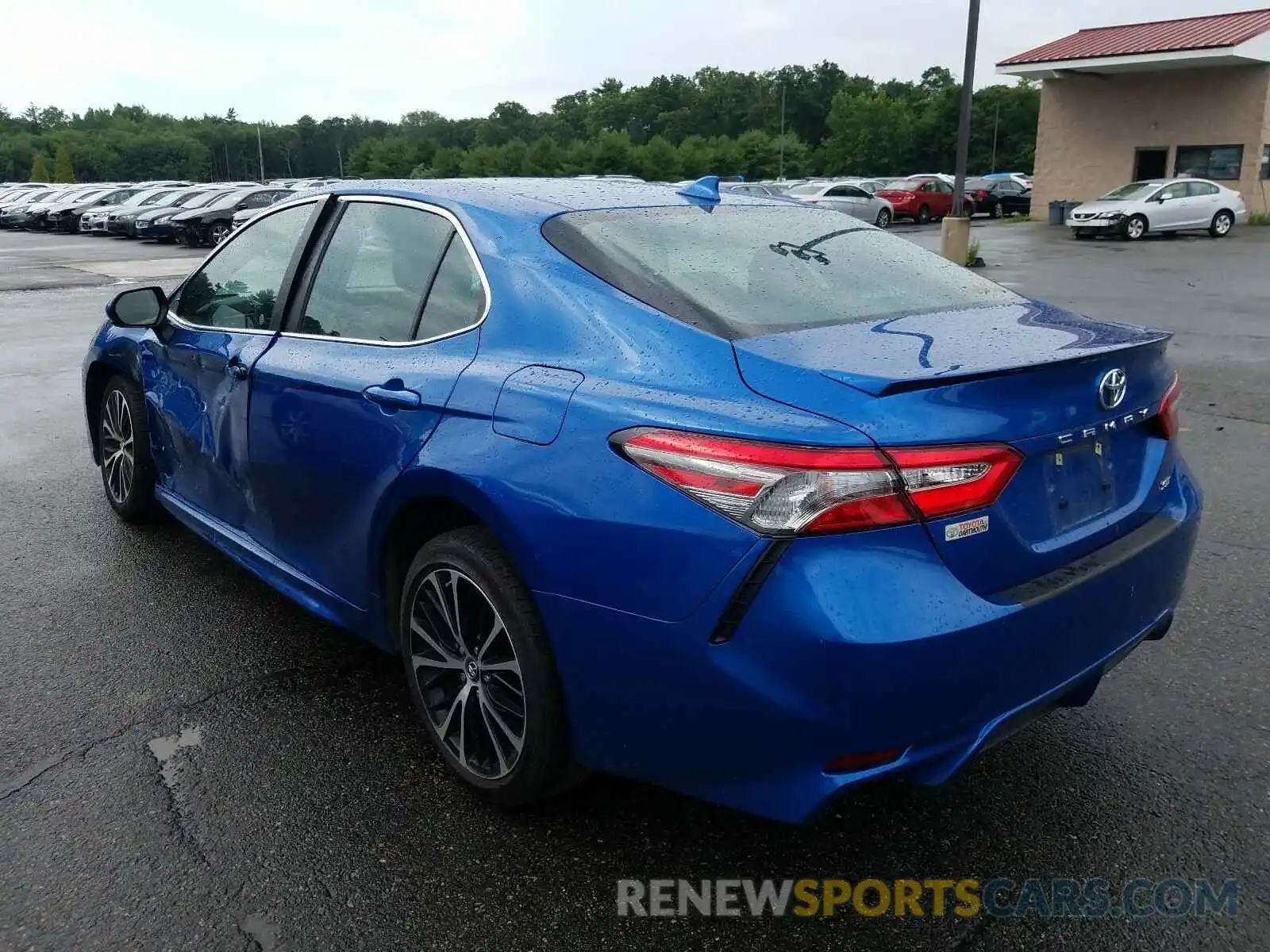 3 Photograph of a damaged car 4T1B11HK7KU208756 TOYOTA CAMRY 2019