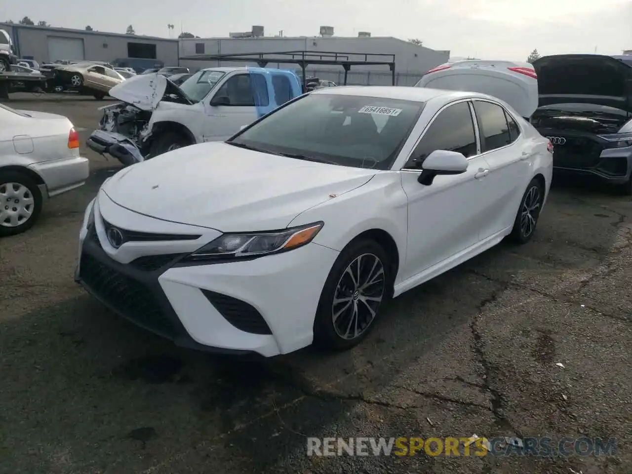 2 Фотография поврежденного автомобиля 4T1B11HK7KU209177 TOYOTA CAMRY 2019