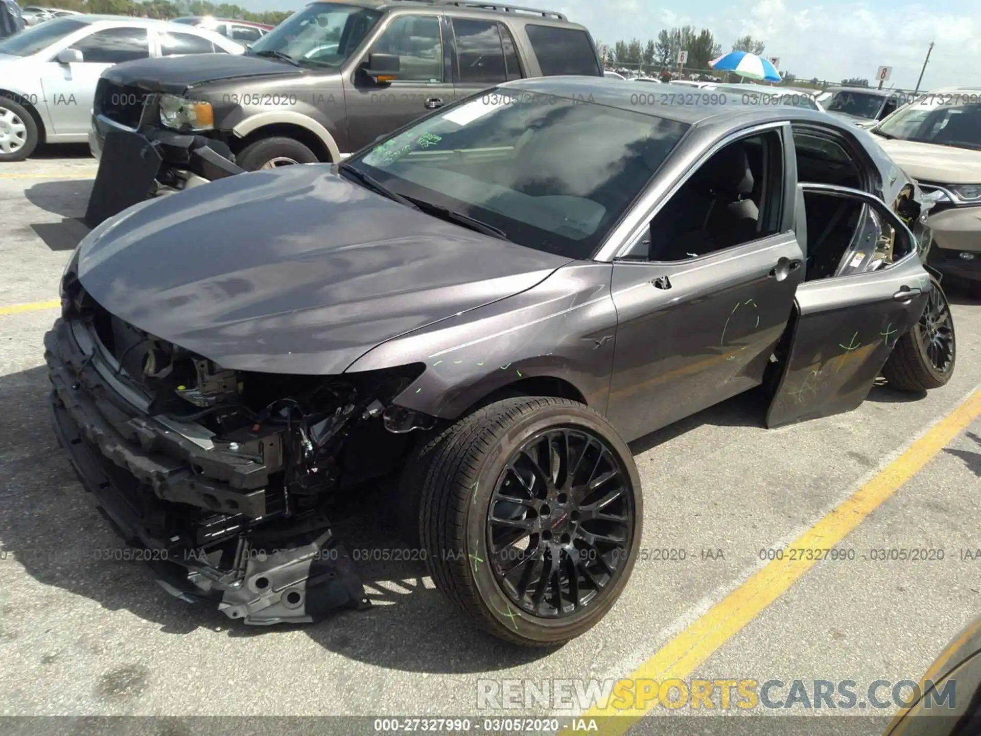 2 Photograph of a damaged car 4T1B11HK7KU209406 TOYOTA CAMRY 2019