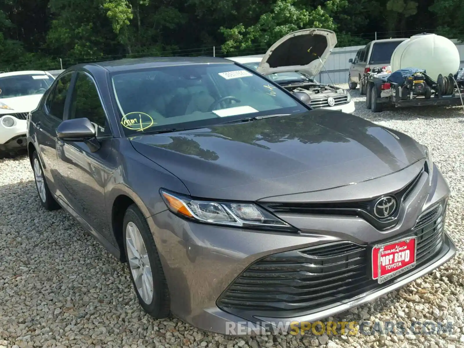 1 Photograph of a damaged car 4T1B11HK7KU210510 TOYOTA CAMRY 2019