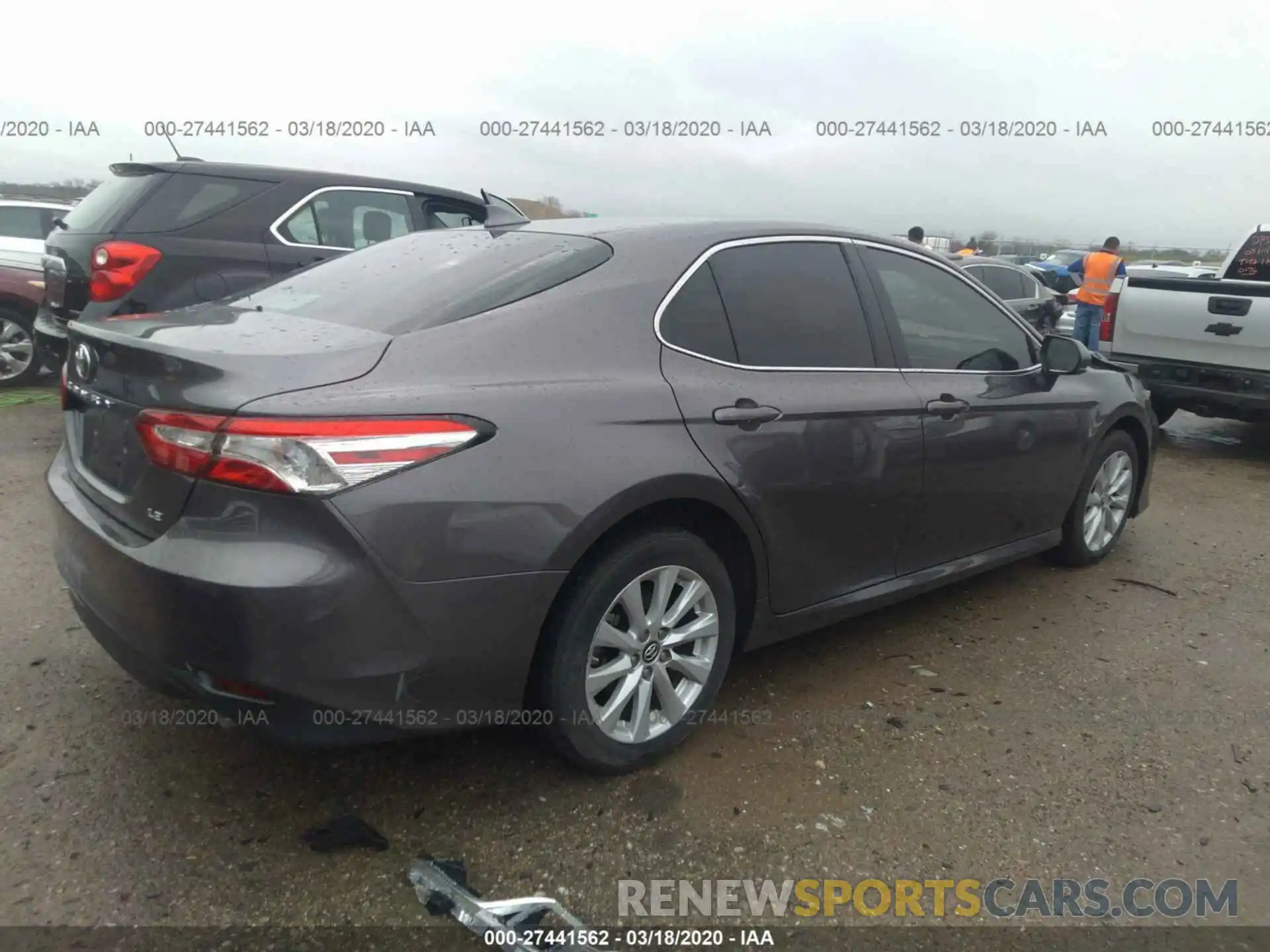 4 Photograph of a damaged car 4T1B11HK7KU211172 TOYOTA CAMRY 2019