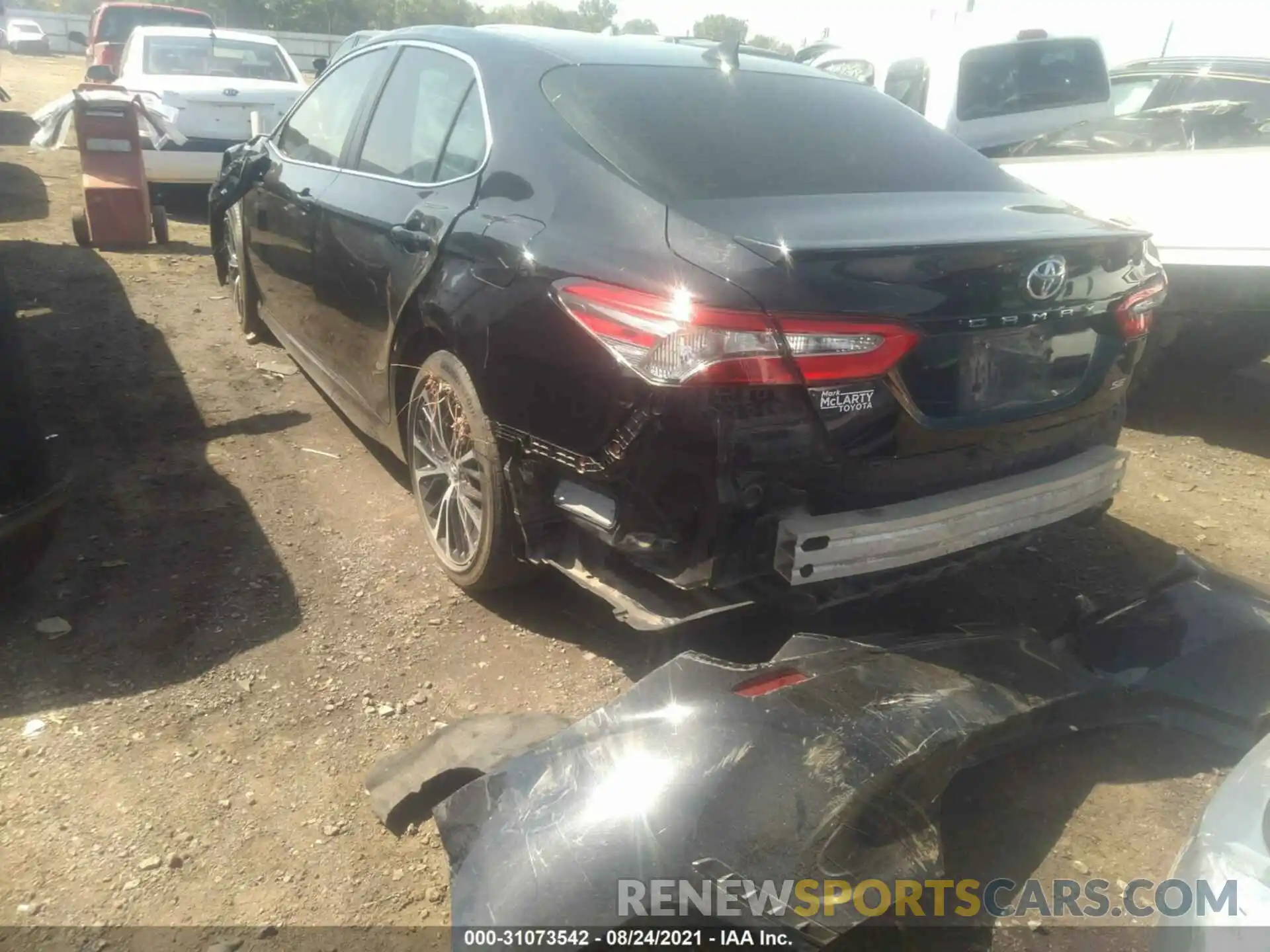 3 Photograph of a damaged car 4T1B11HK7KU212905 TOYOTA CAMRY 2019