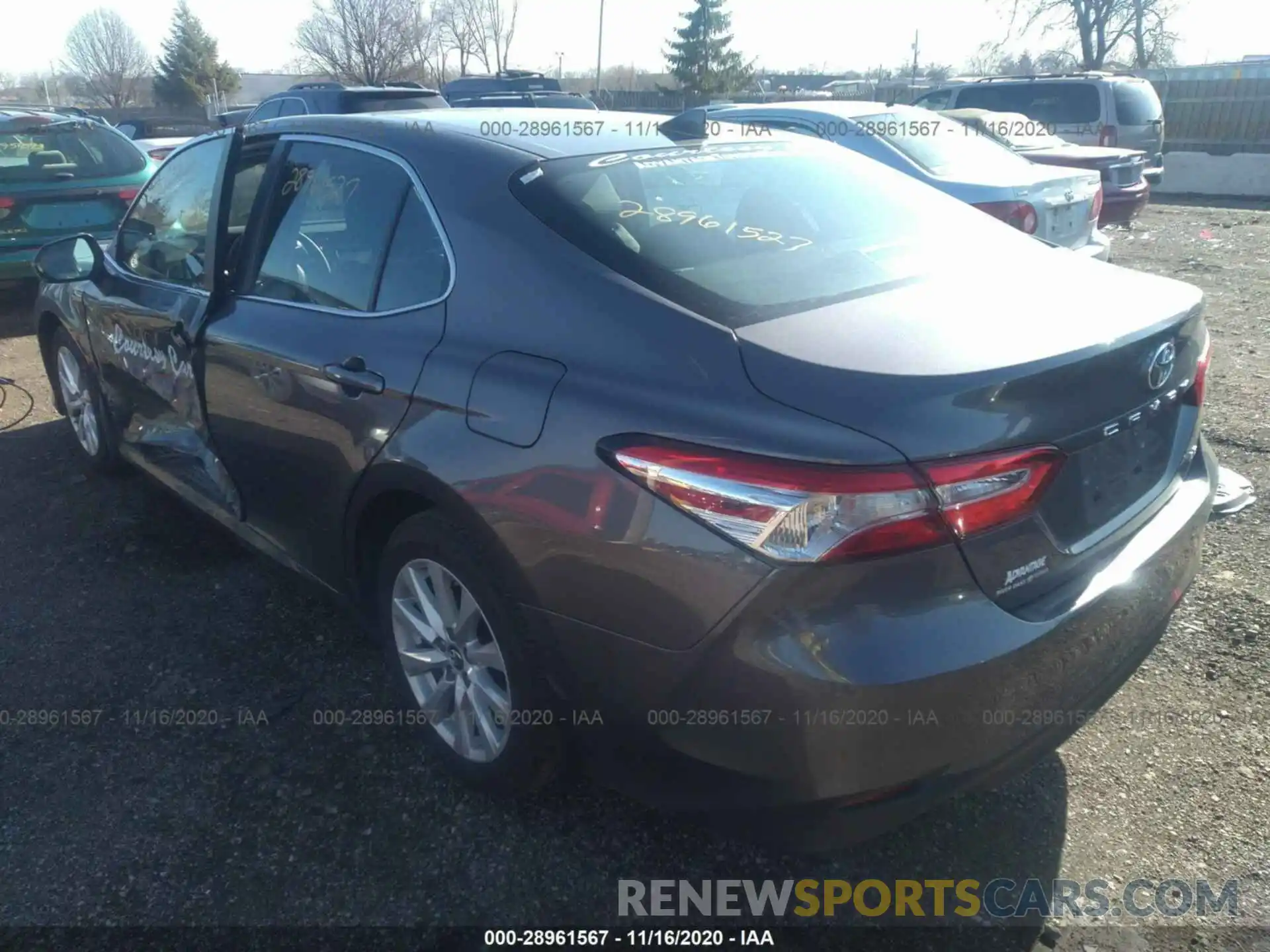 3 Photograph of a damaged car 4T1B11HK7KU214248 TOYOTA CAMRY 2019