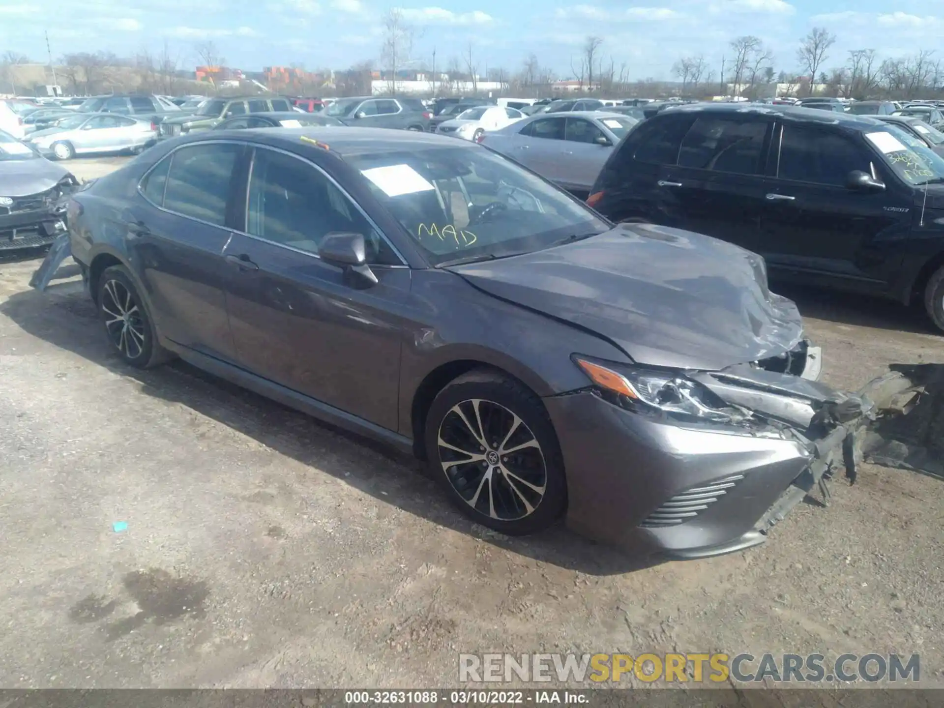 1 Photograph of a damaged car 4T1B11HK7KU215626 TOYOTA CAMRY 2019