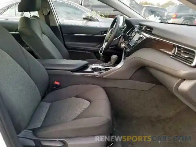 5 Photograph of a damaged car 4T1B11HK7KU215660 TOYOTA CAMRY 2019